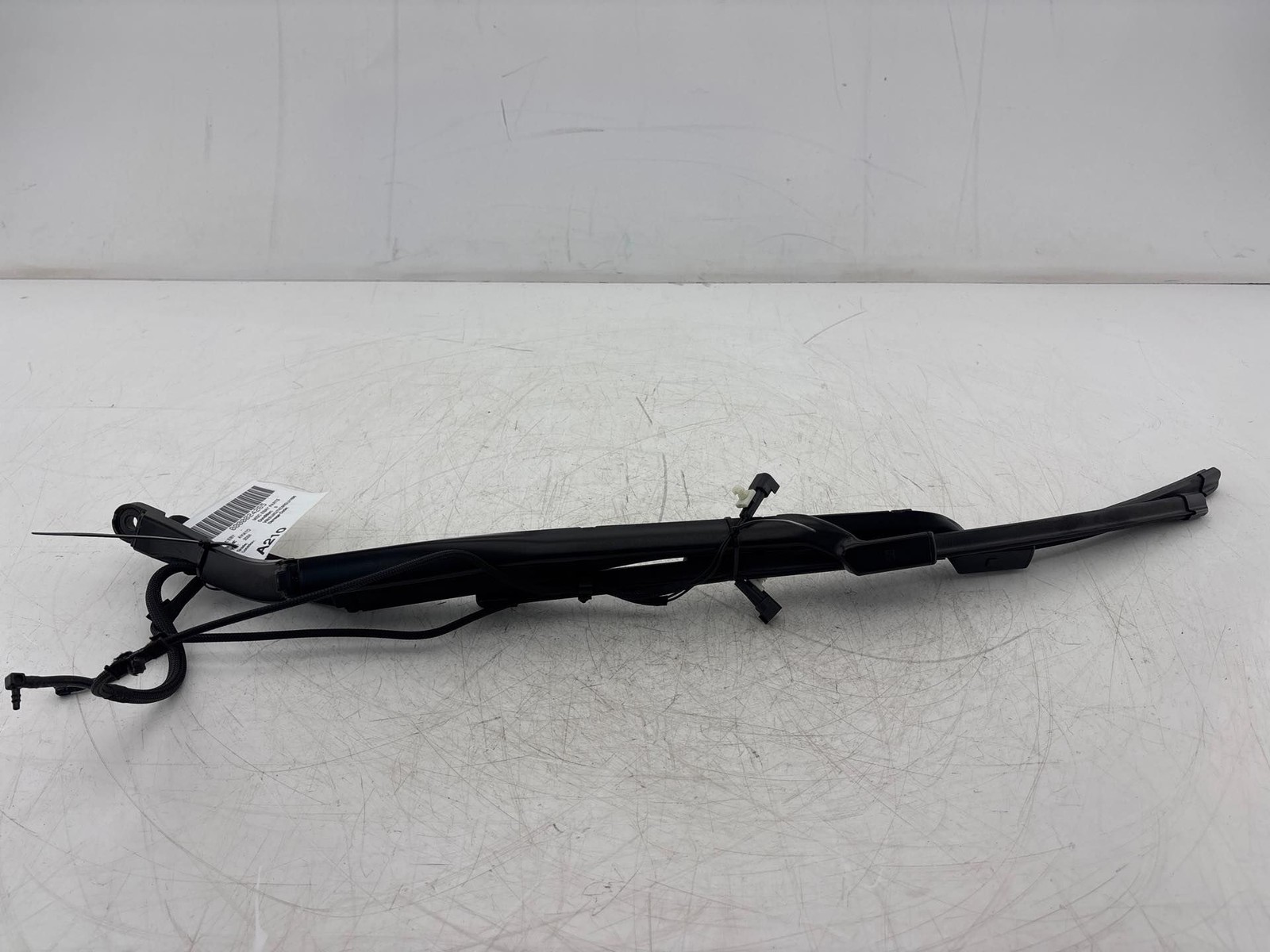 2020-2024 Lincoln Aviator Front Right & Left Windshield Wiper Arm OEM