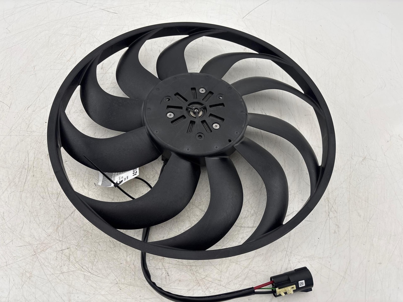 2020-2024 Lincoln Aviator Fan Blade W/ Motor OEM