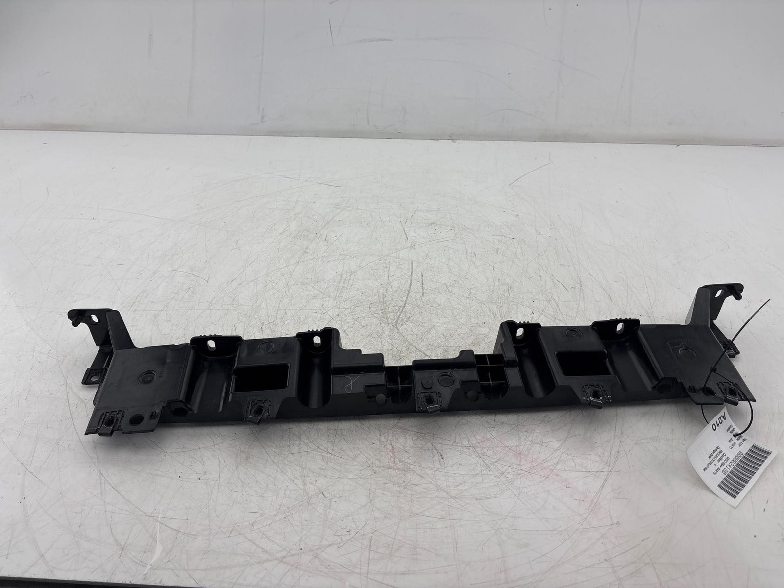 2020-2025 Lincoln Aviator Front Radiator Support Bracket OEM