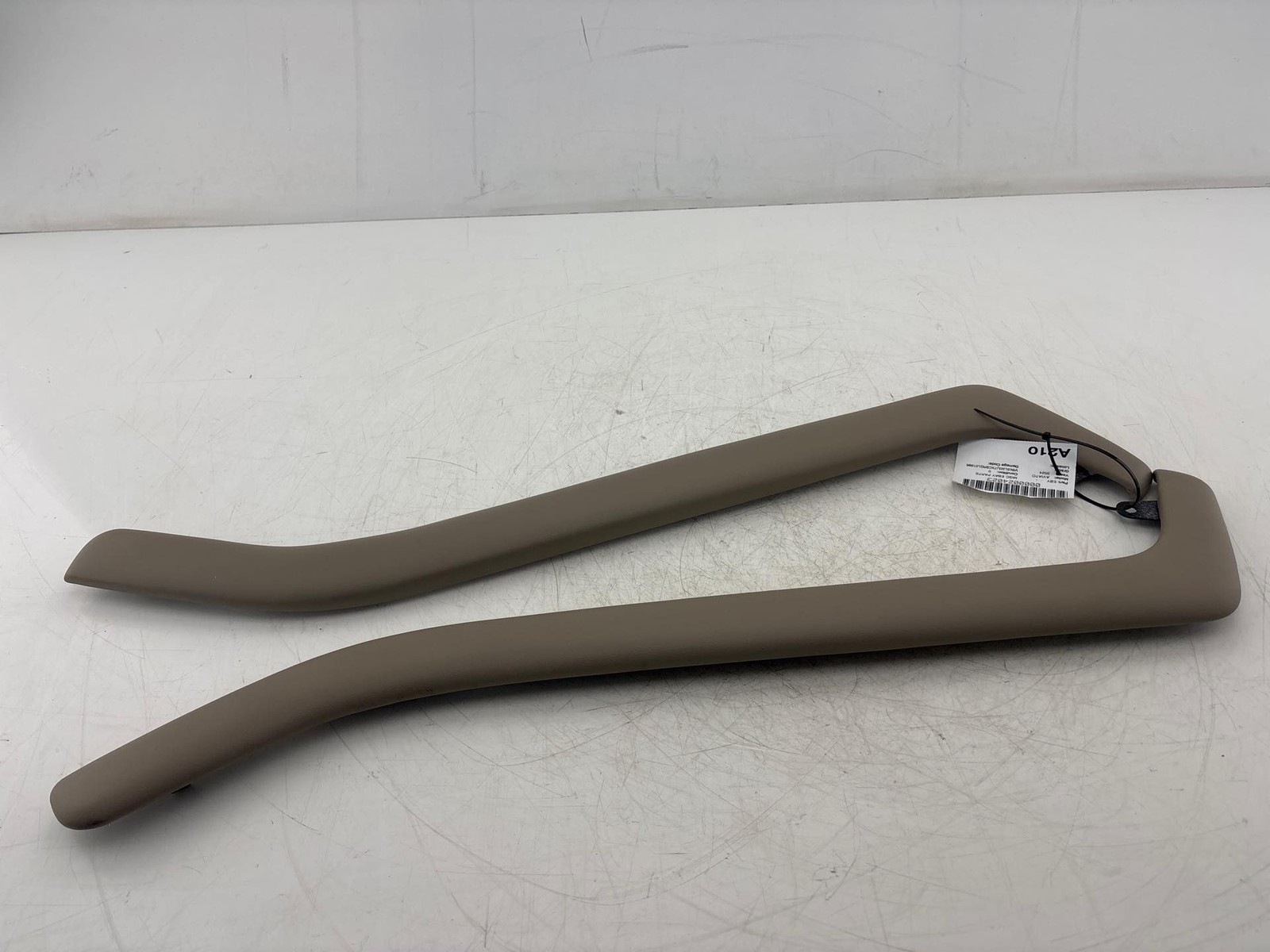 2020-2024 Lincoln Aviator Front Console Upper Trim Cover Set OEM
