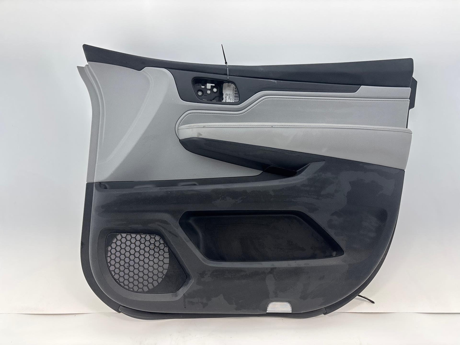 2018-2024 Honda Odyssey Front Right Side Door Trim Cover Panel Oem