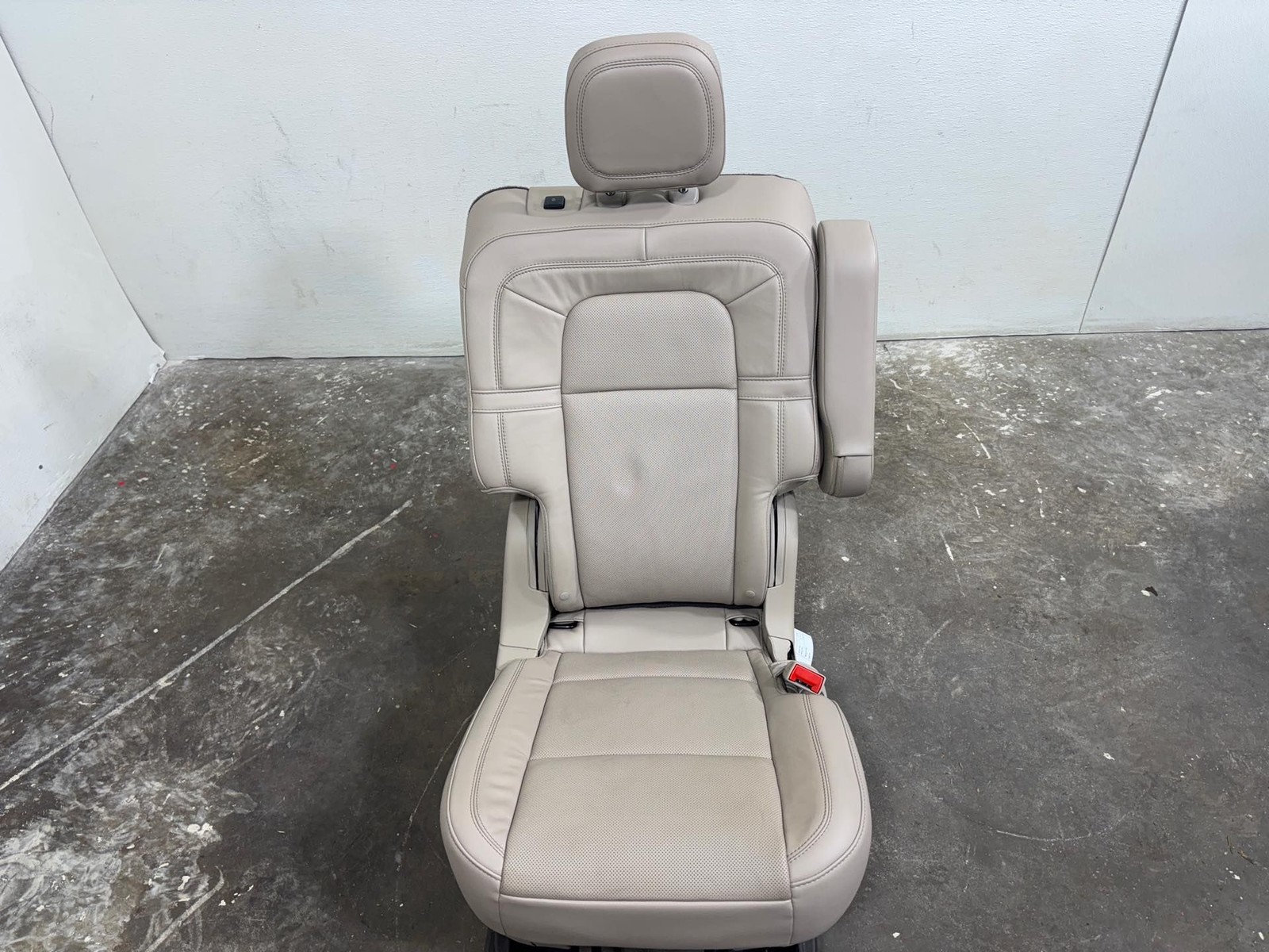 2020-2024 Lincoln Aviator 2nd Row Rear Right Seat Assembly OEM