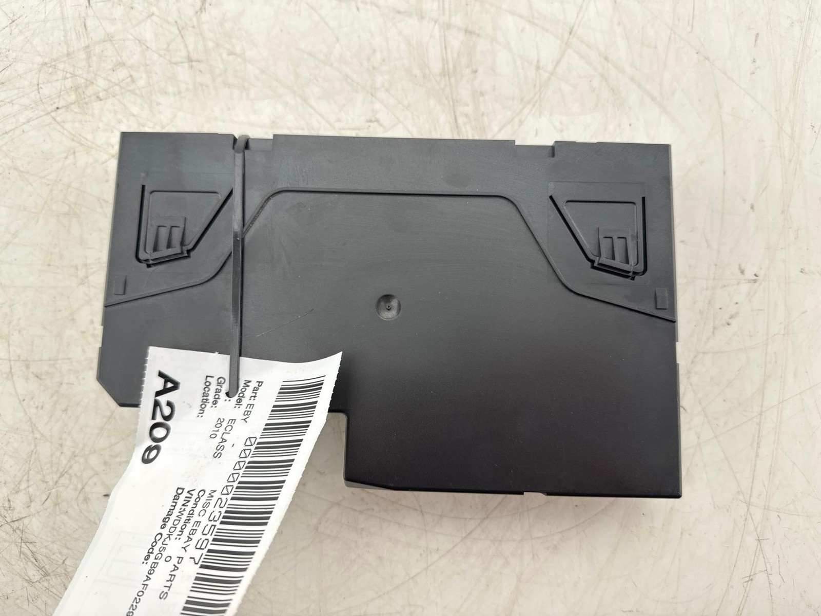 10-12 Mercedes E350 E550 W212 SAM Signal Fuse Box ECU Control Module OEM