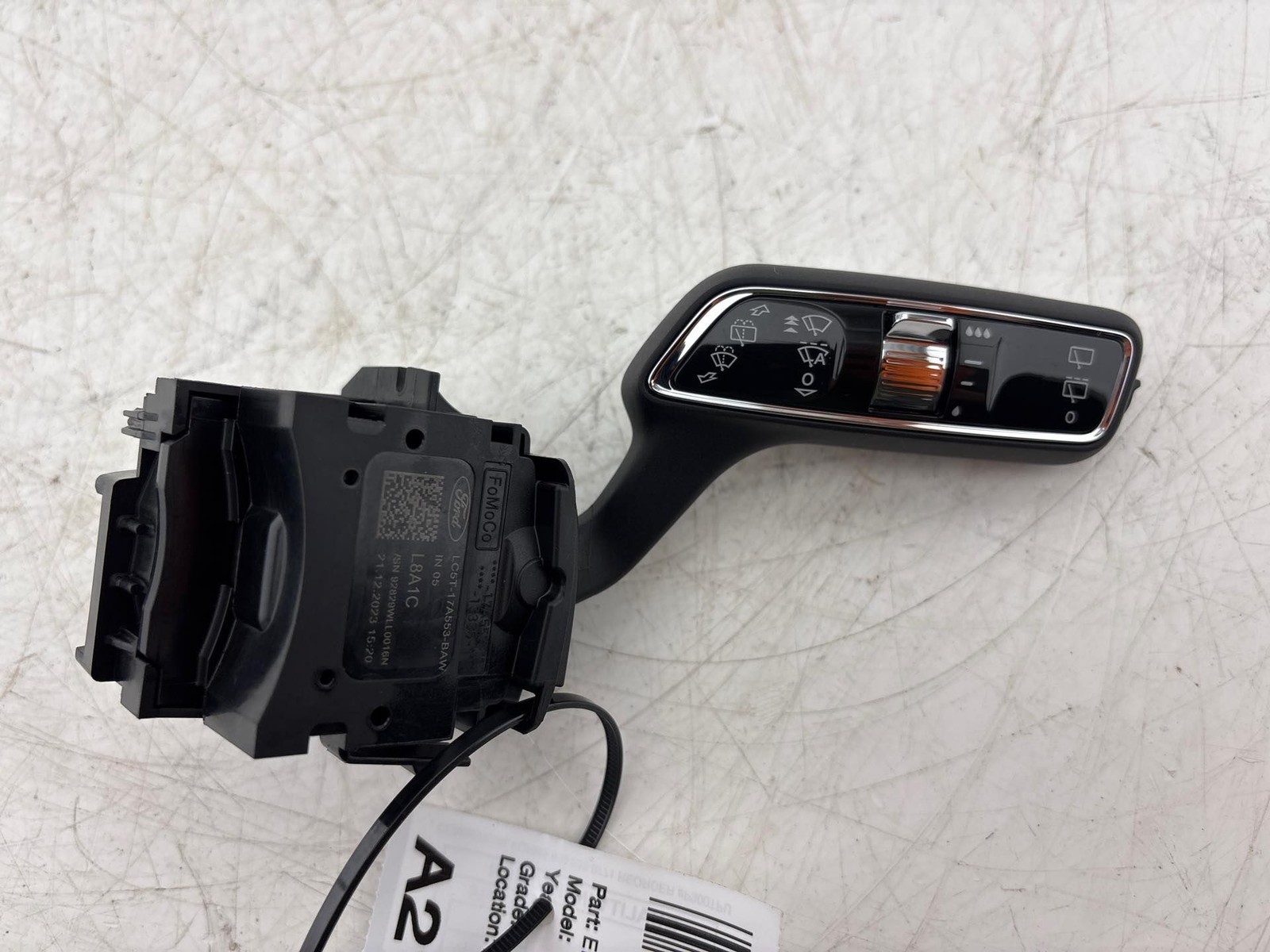2020-2024 Lincoln Aviator Steering Column Right Wiper Washer Control Switch OEM