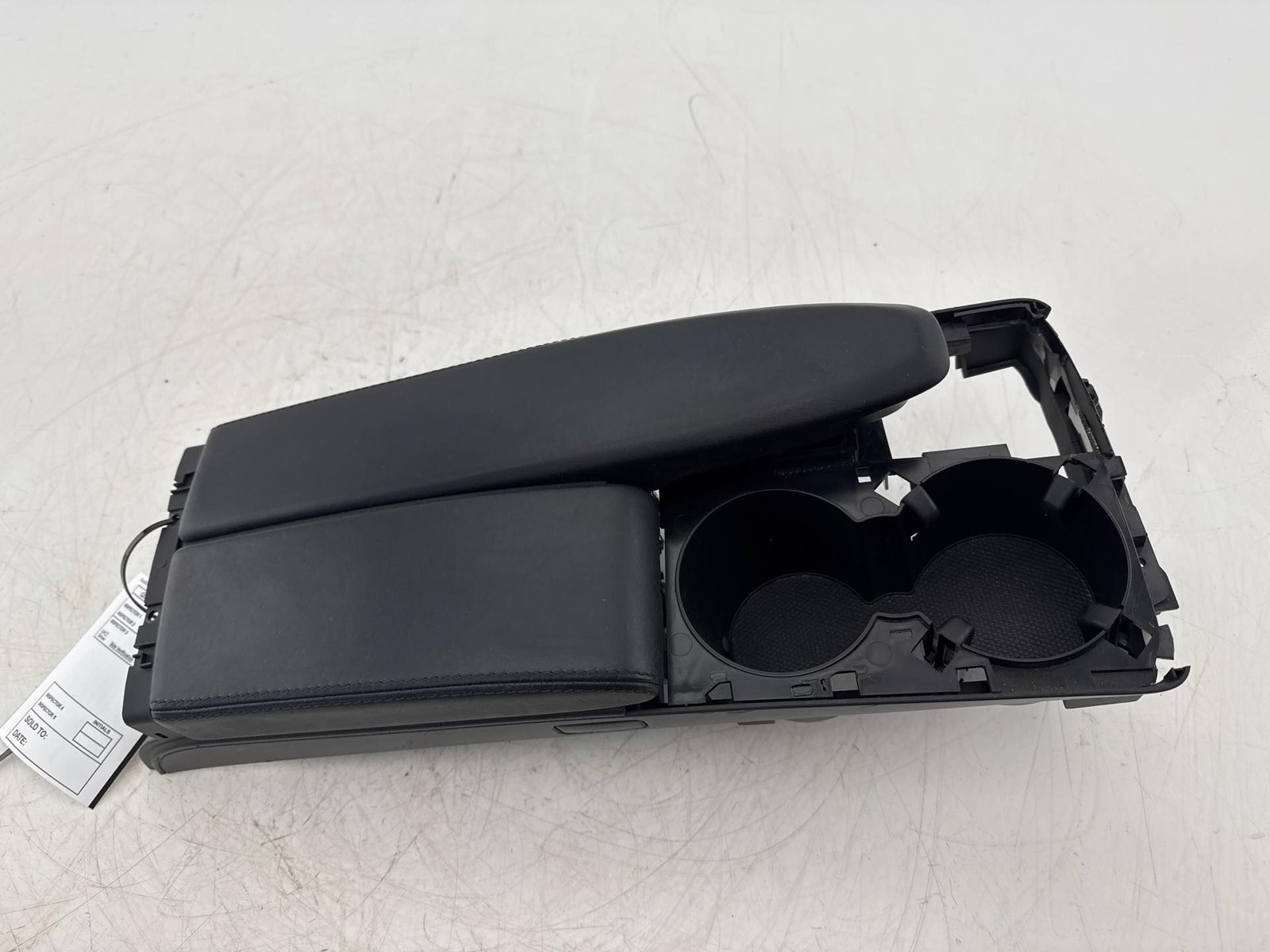 10-11 Mercedes A207 E350 E550 Center Console Arm Rest Armrest Cup Holder OEM