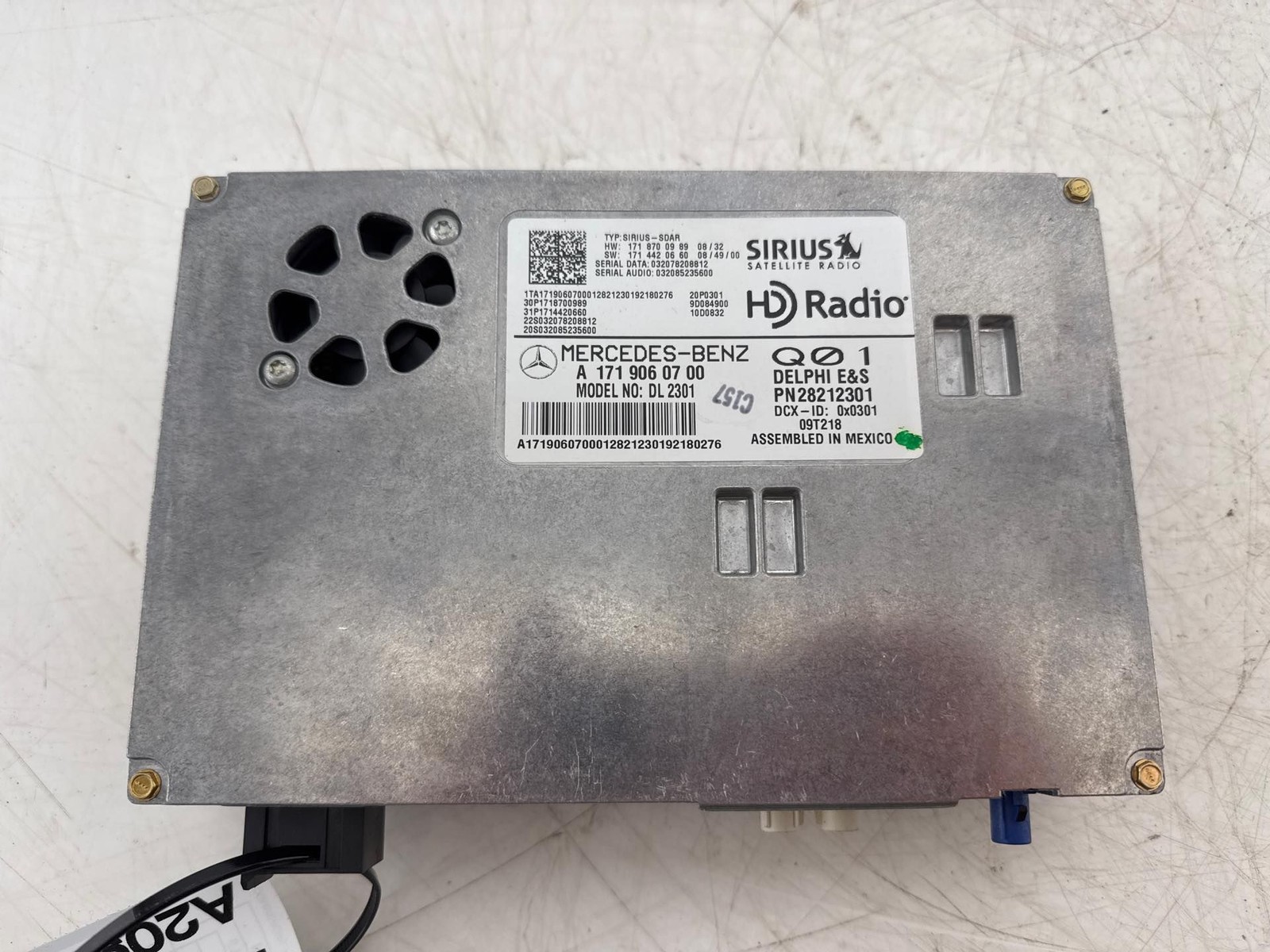 10-11 Mercedes E350 W207 Sirius Satellite Radio Receiver Control Module OEM