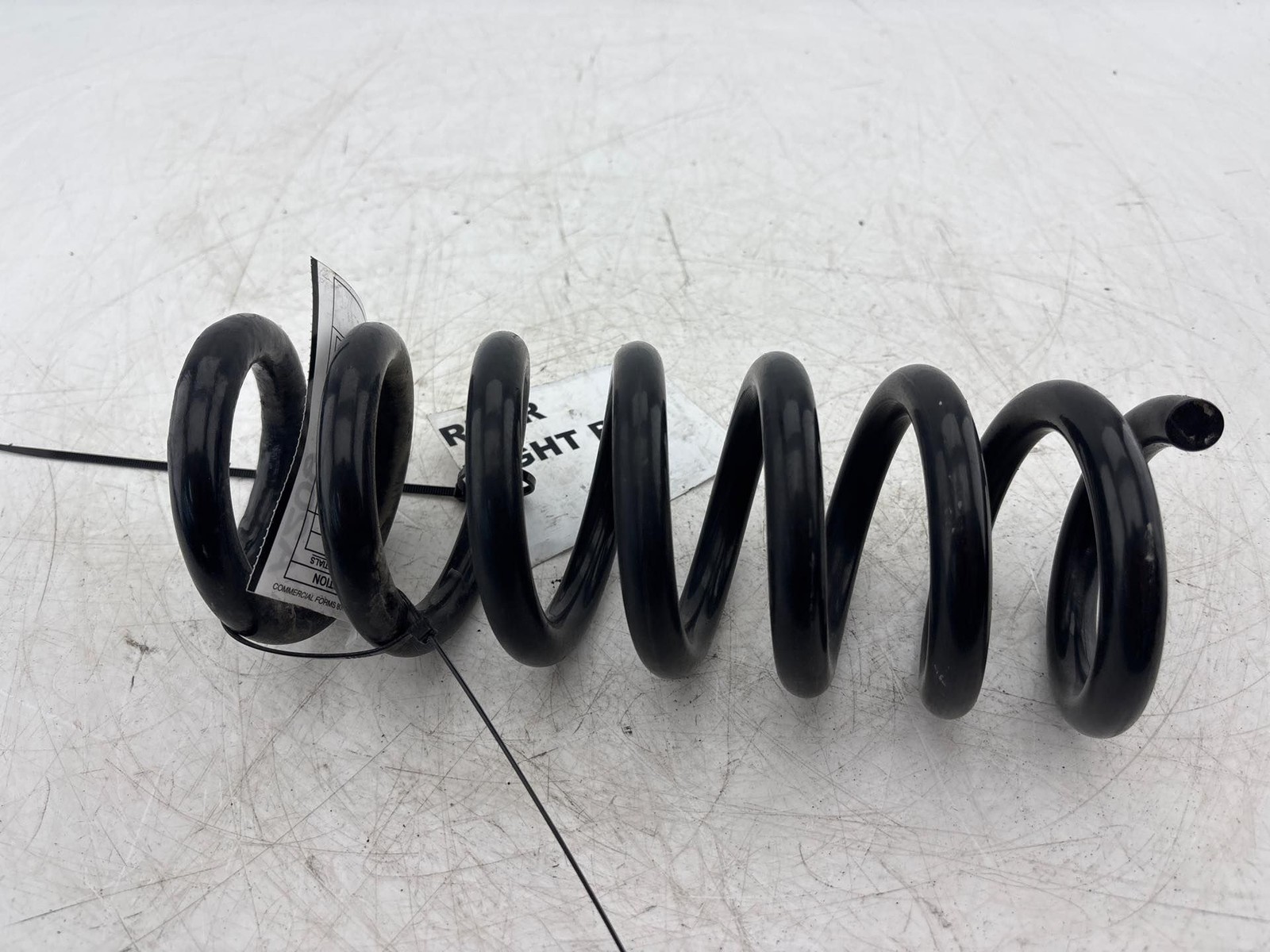 08-17 Mercedes W207 E350 E550 W204 C300 Rear Right Suspension Coil Spring OEM