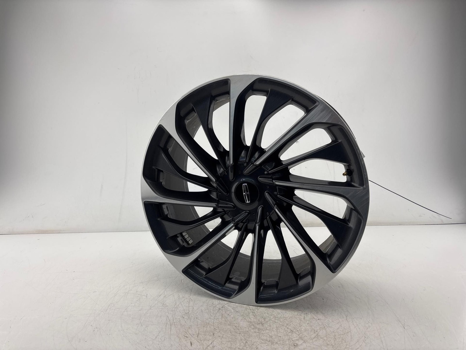 2020-2025 Lincoln Aviator Wheel Rim 22x9.5 OEM