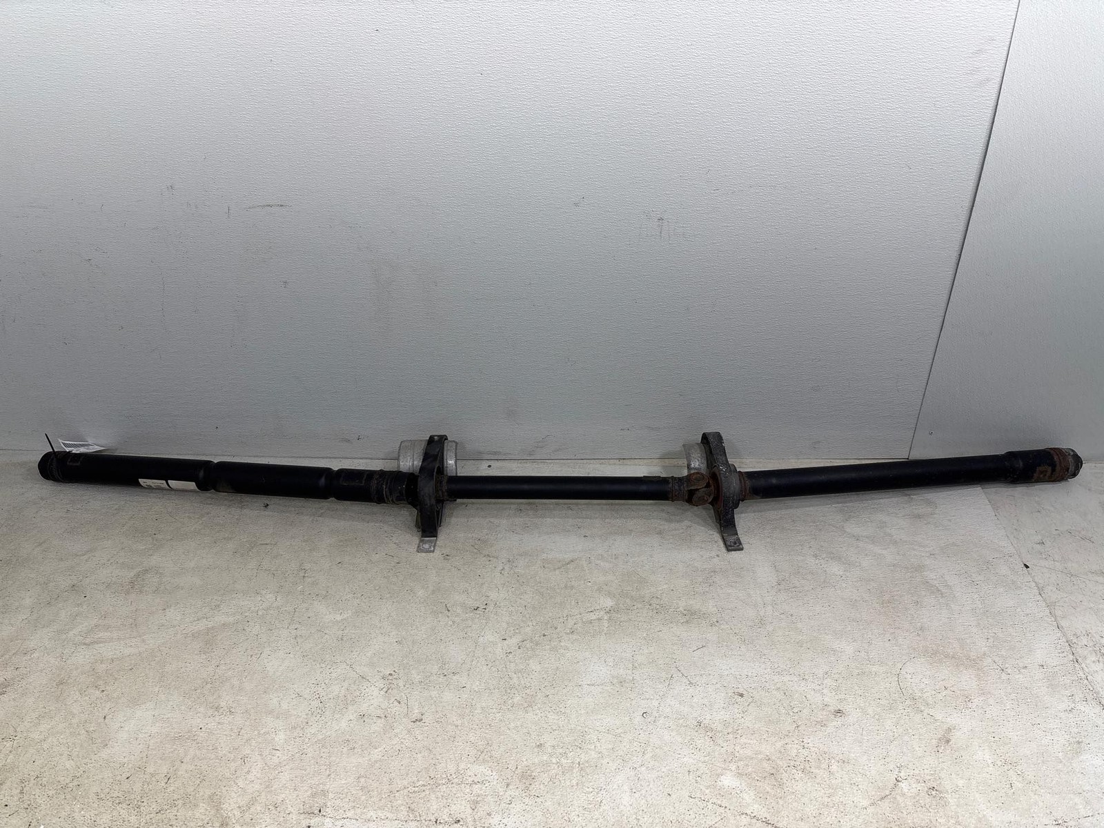2019-2024 Cadillac XT4 AWD Rear Drive Shaft OEM 84496662