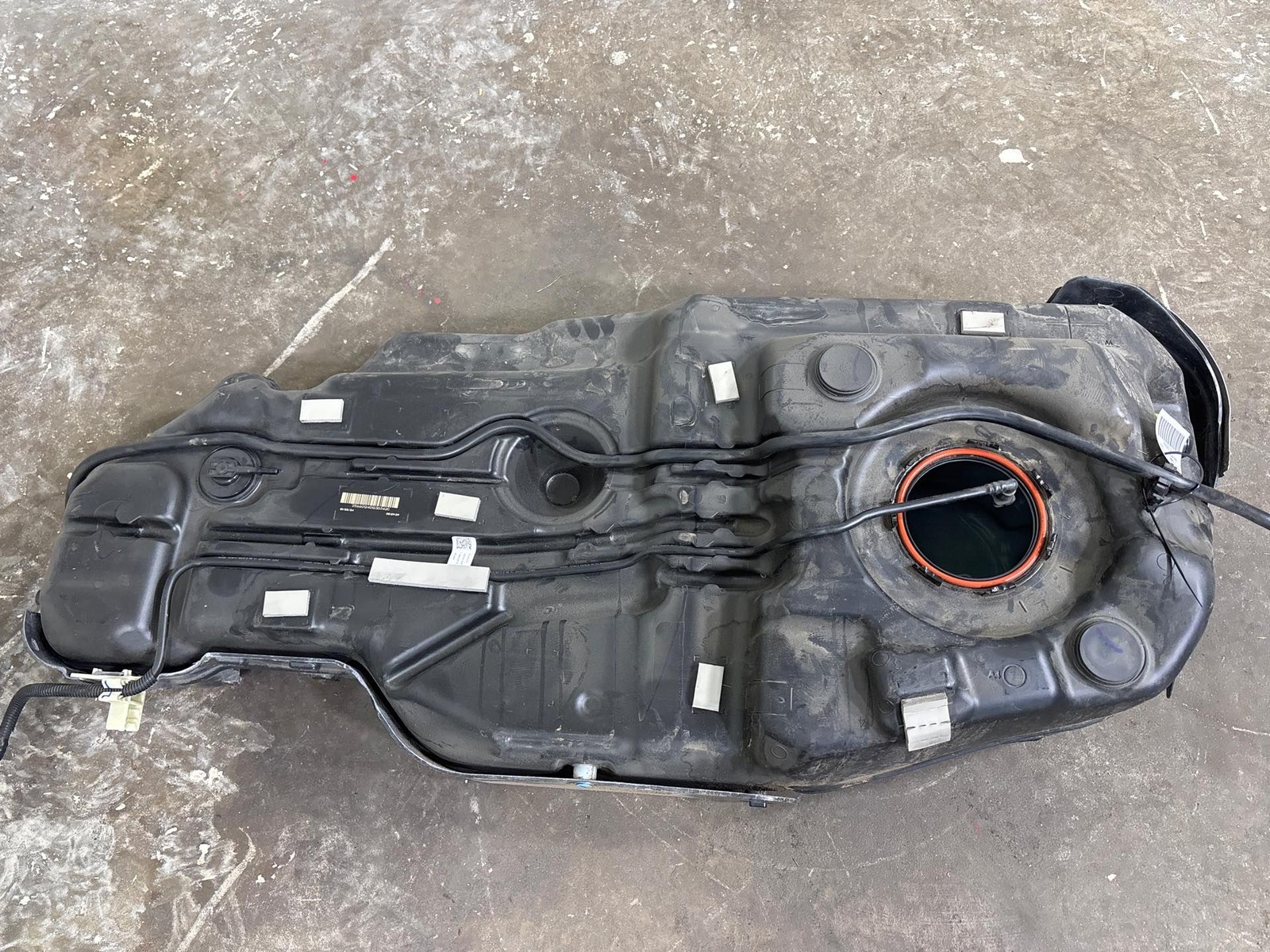 2020-2025 Lincoln Aviator Fuel Gas Tank Reservoir OEM
