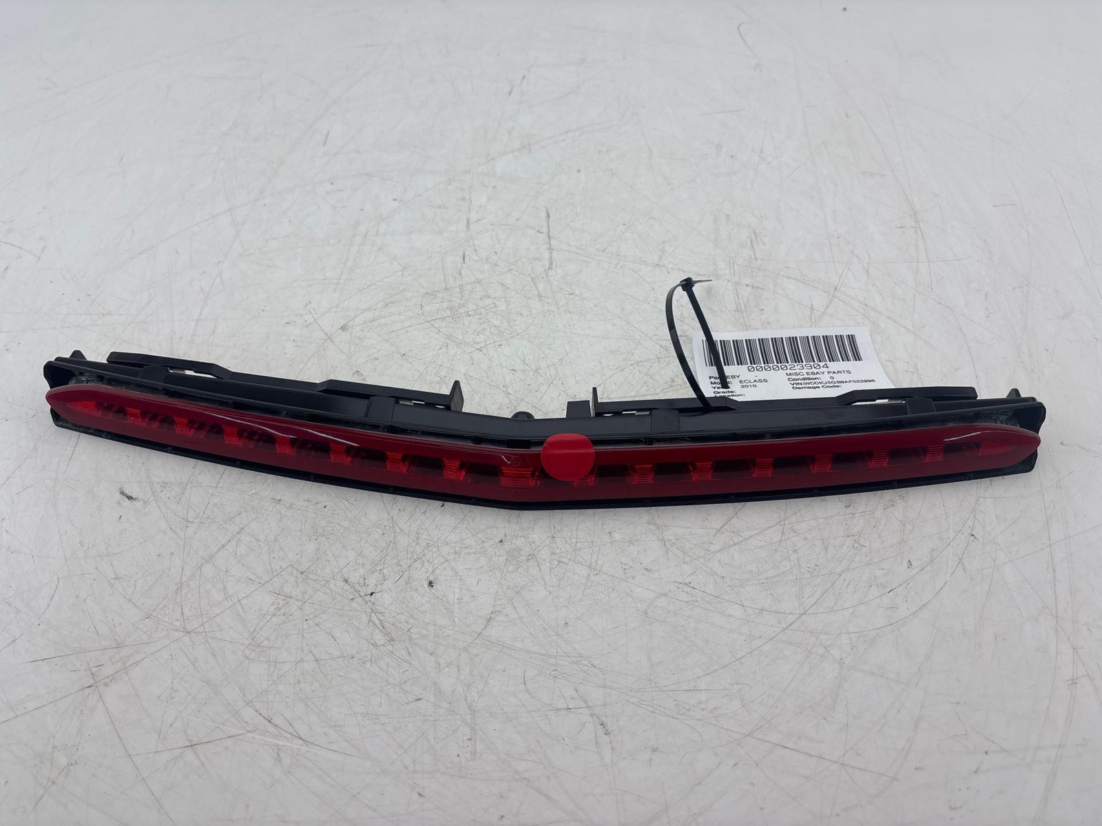 2010-2017 Mercedes E350 E550 C207 Rear 3rd High Mount Brake Stop Light Lamp OEM