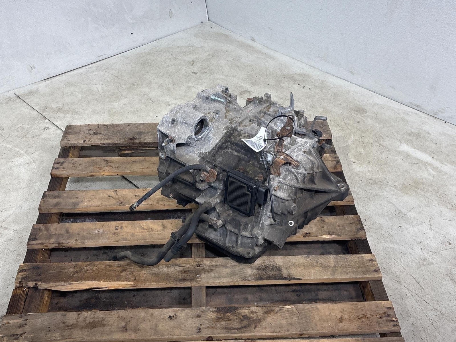 2011-2016 TOYOTA SIENNA Automatic Transmission 6 Cylinder FWD 1748652