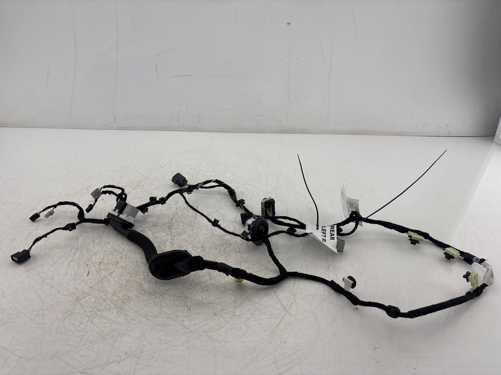 2020-2025 Lincoln Aviator Rear Left Door Wiring Harness OEM P1MT-14633-ADA