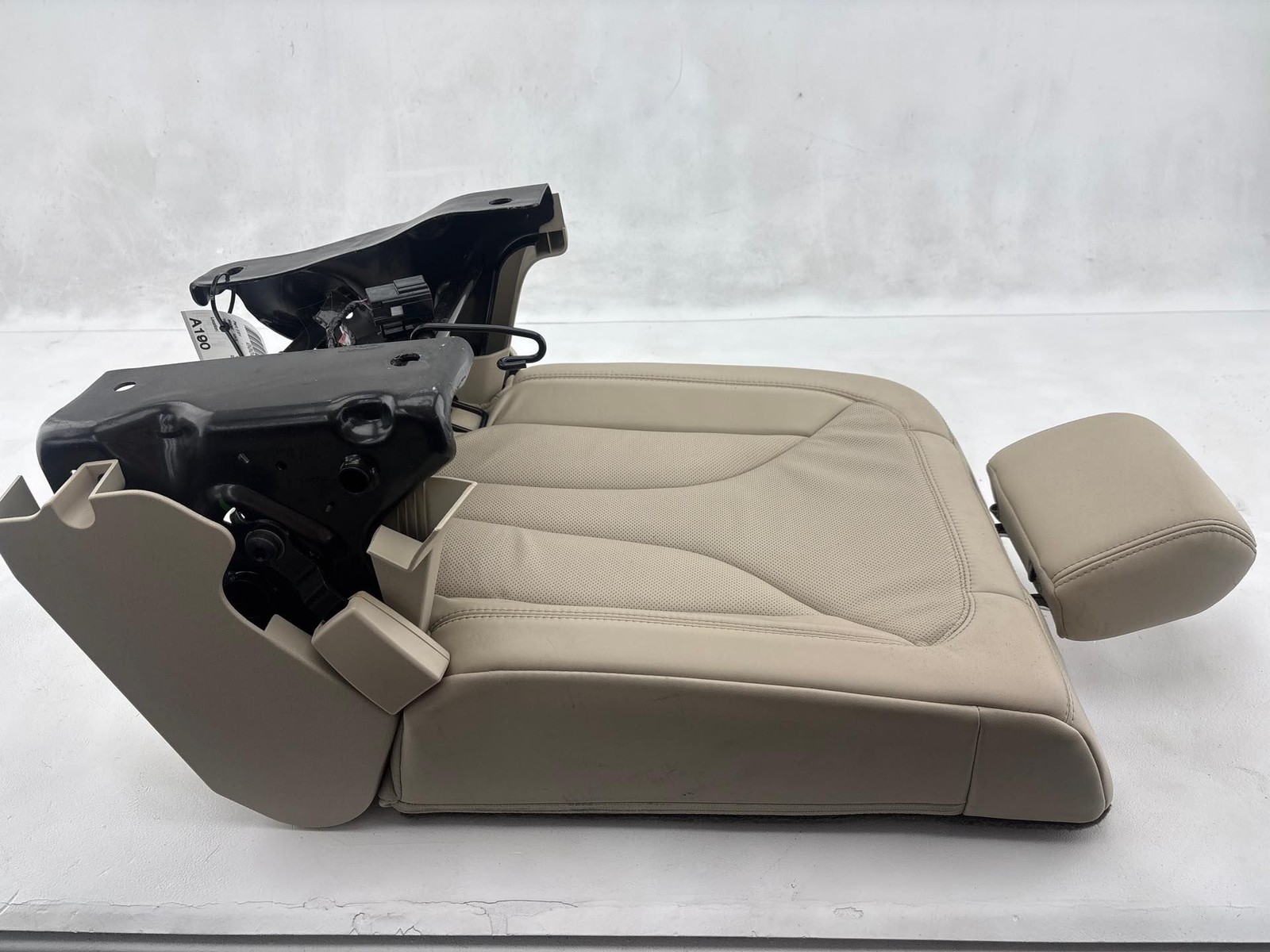 2016-2018 Lincoln MKX Rear Right Seat Bench Upper Cushion OEM