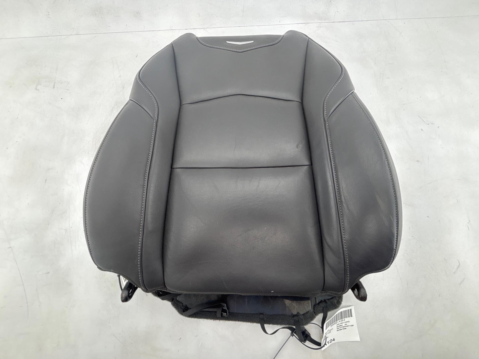 2019-2024 Cadillac Xt4 Front Left Upper Seat Cushion Oem