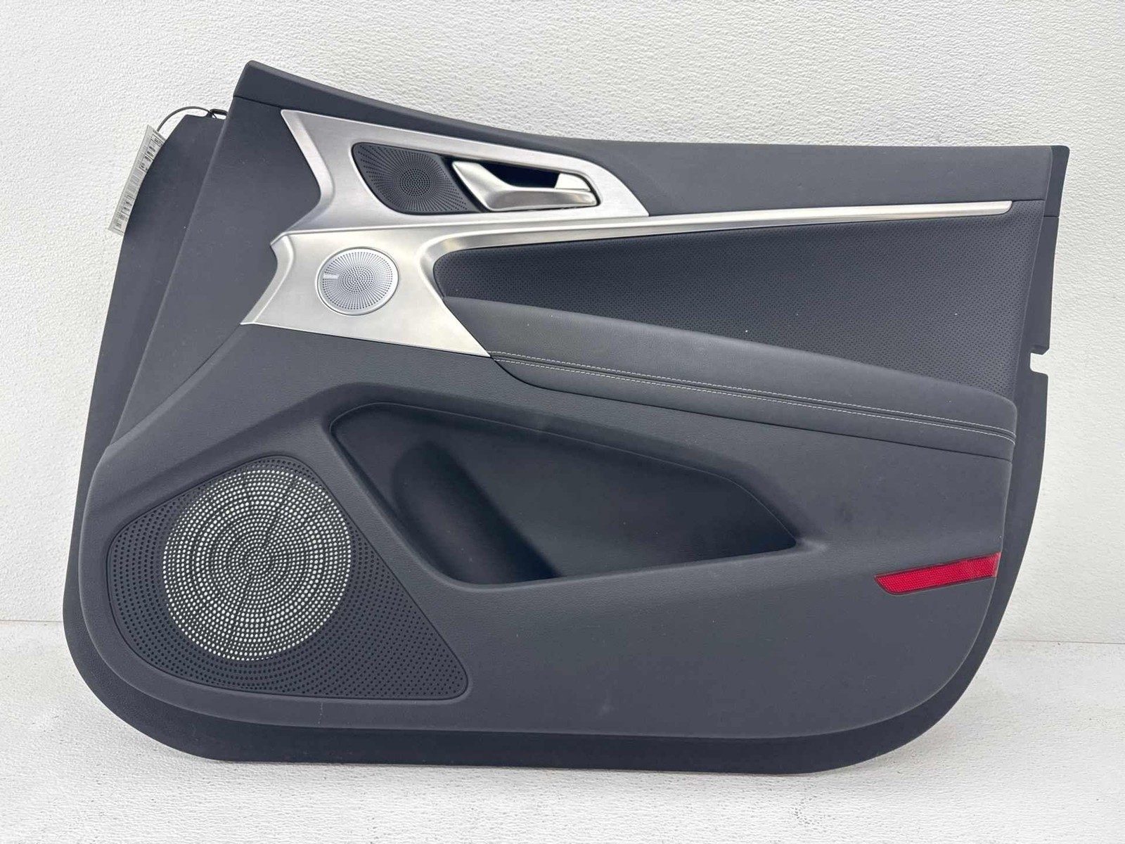 2019-2021 Genesis G70 Front Right Door Panel Trim Cover Oem