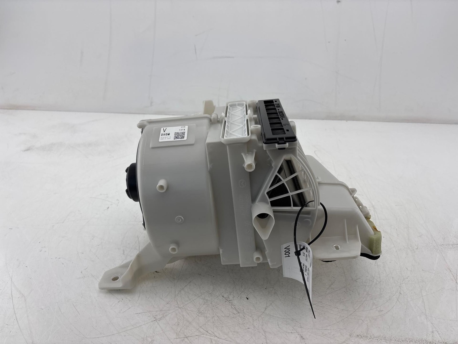 2016-2019 Mazda CX-3 Front Hvac Air Conditioner Blower Housing Box OEM