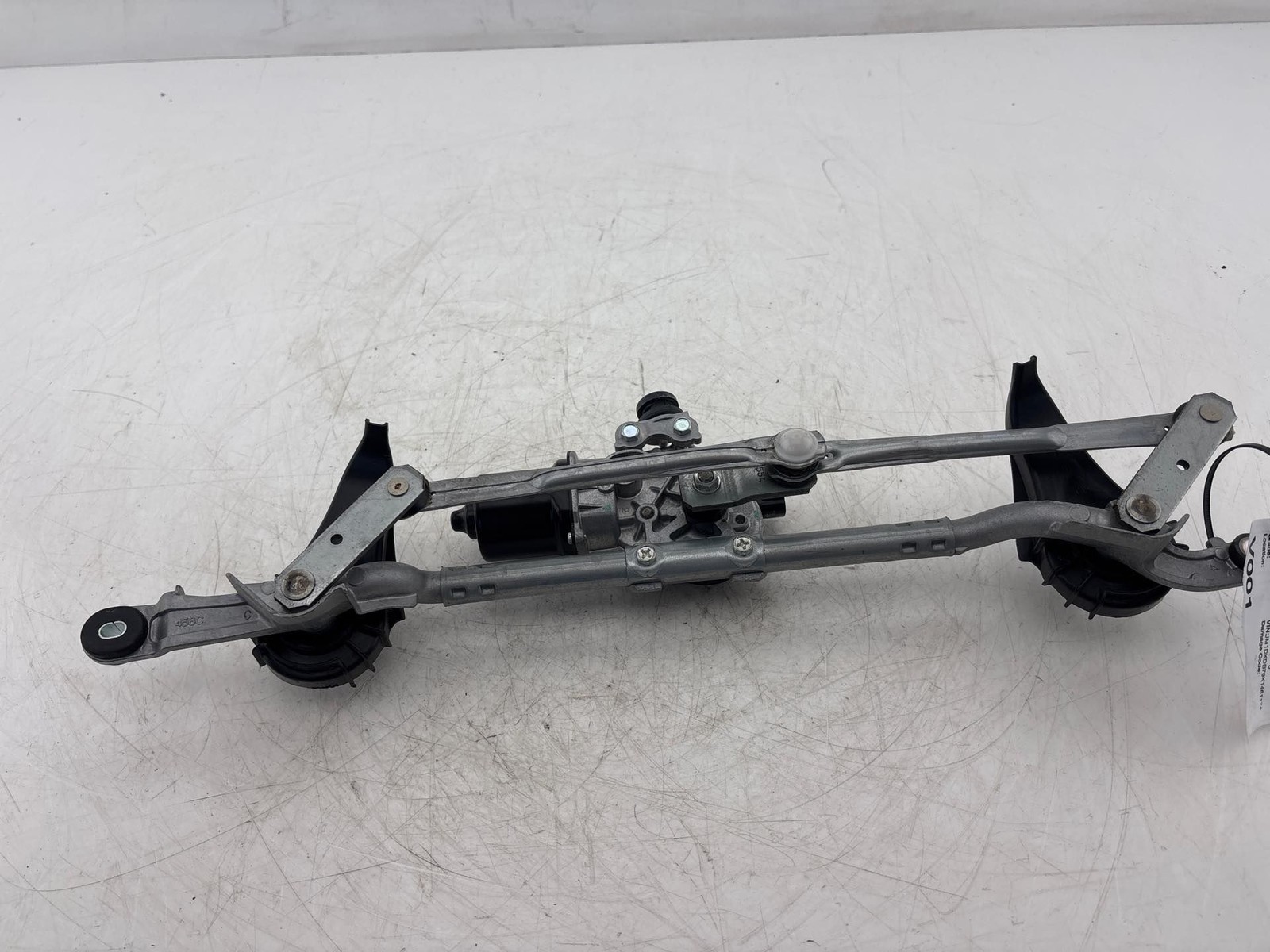 2016-2022 Mazda CX-3 Front Windshield Wiper Linkage & Motor OEM