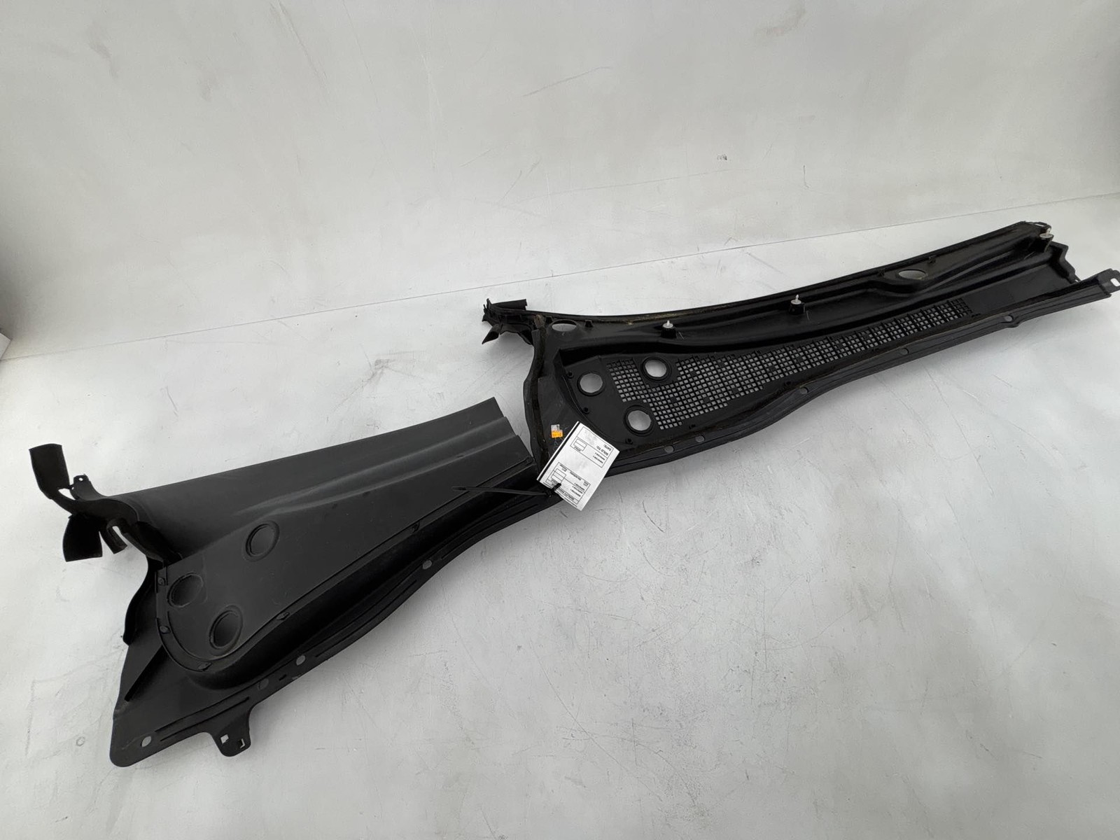 2003-2008 Honda Pilot Windshield Wiper Cowl Panel Vent LH-RH OEM