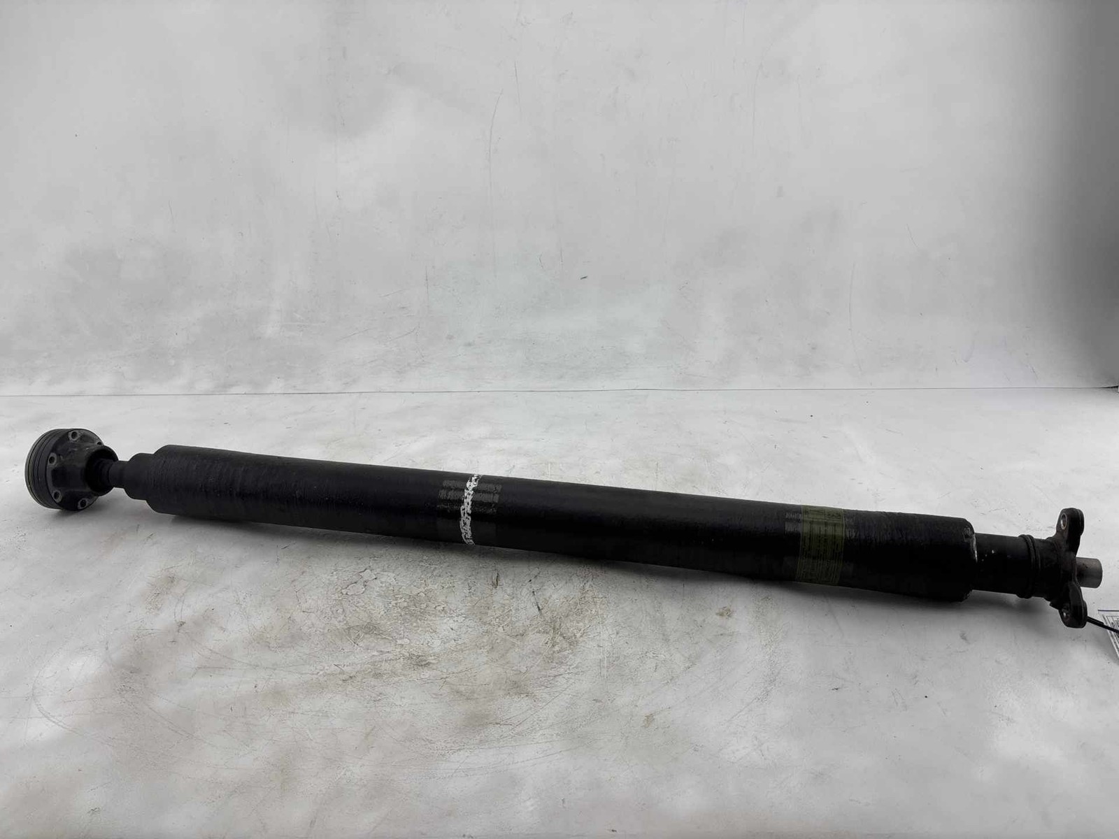 2018 - 2023 Alfa Romeo Stelvio AWD Rear Driveshaft Drive Shaft OEM