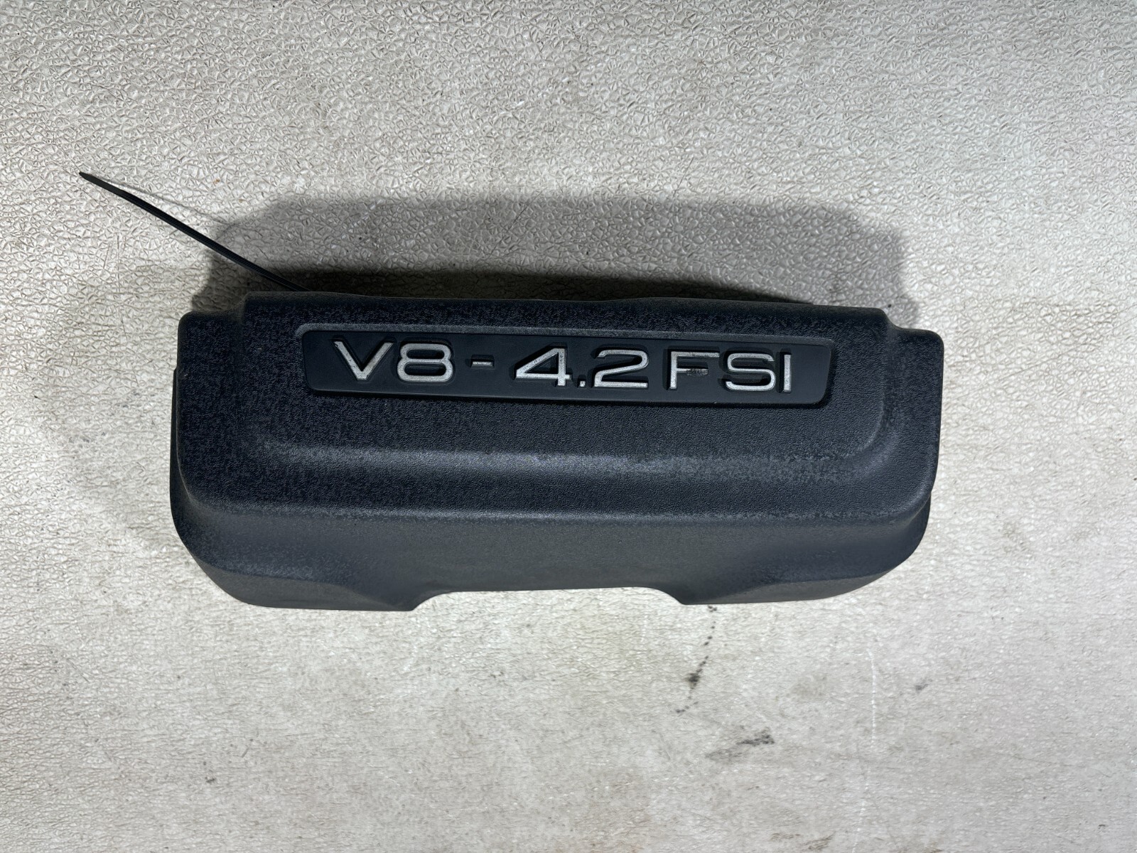 2007 - 2015 Audi Q7 4.2 Quattro Premium Front Engine Cover Black Oem 079103927