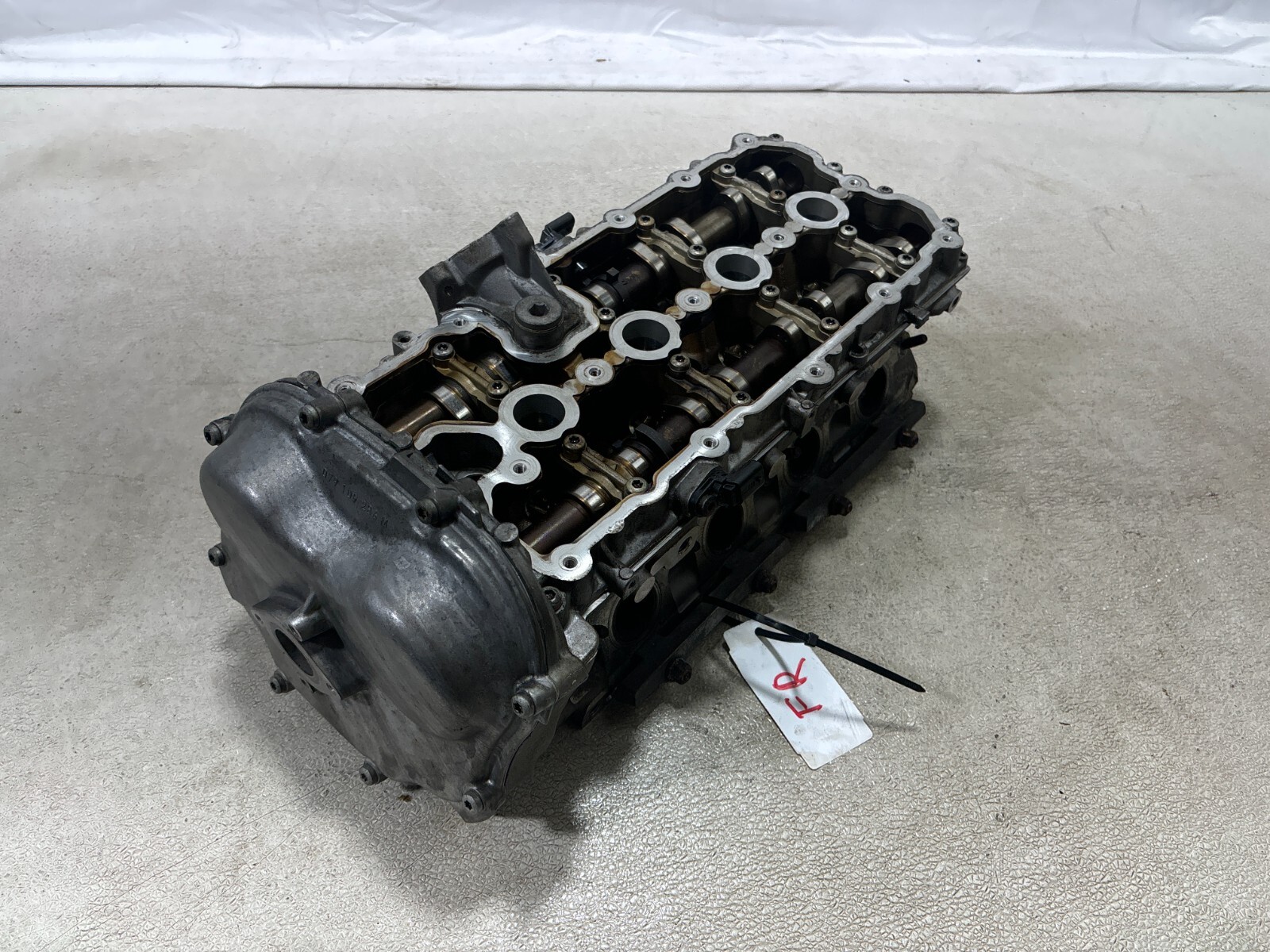 2007 - 2015 Audi Q7 4.2L Genuine Front Right Engine Cylinder Head Oem 079109286M