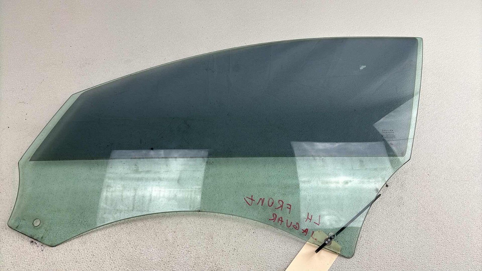 2009-2015 Jaguar Xf Xfr Xfr-S Front Left Driver Side Door Window Glass Oem