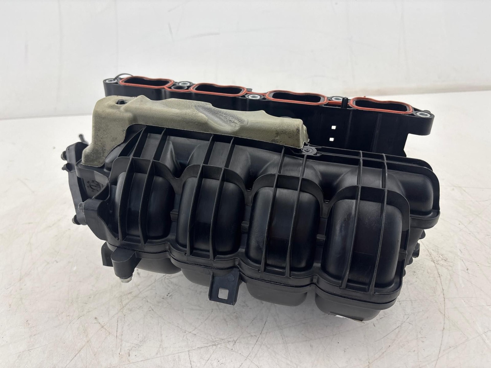 18-25 Toyota Sienna Hybrid2.5l AWD Engine Intake Manifold OEM