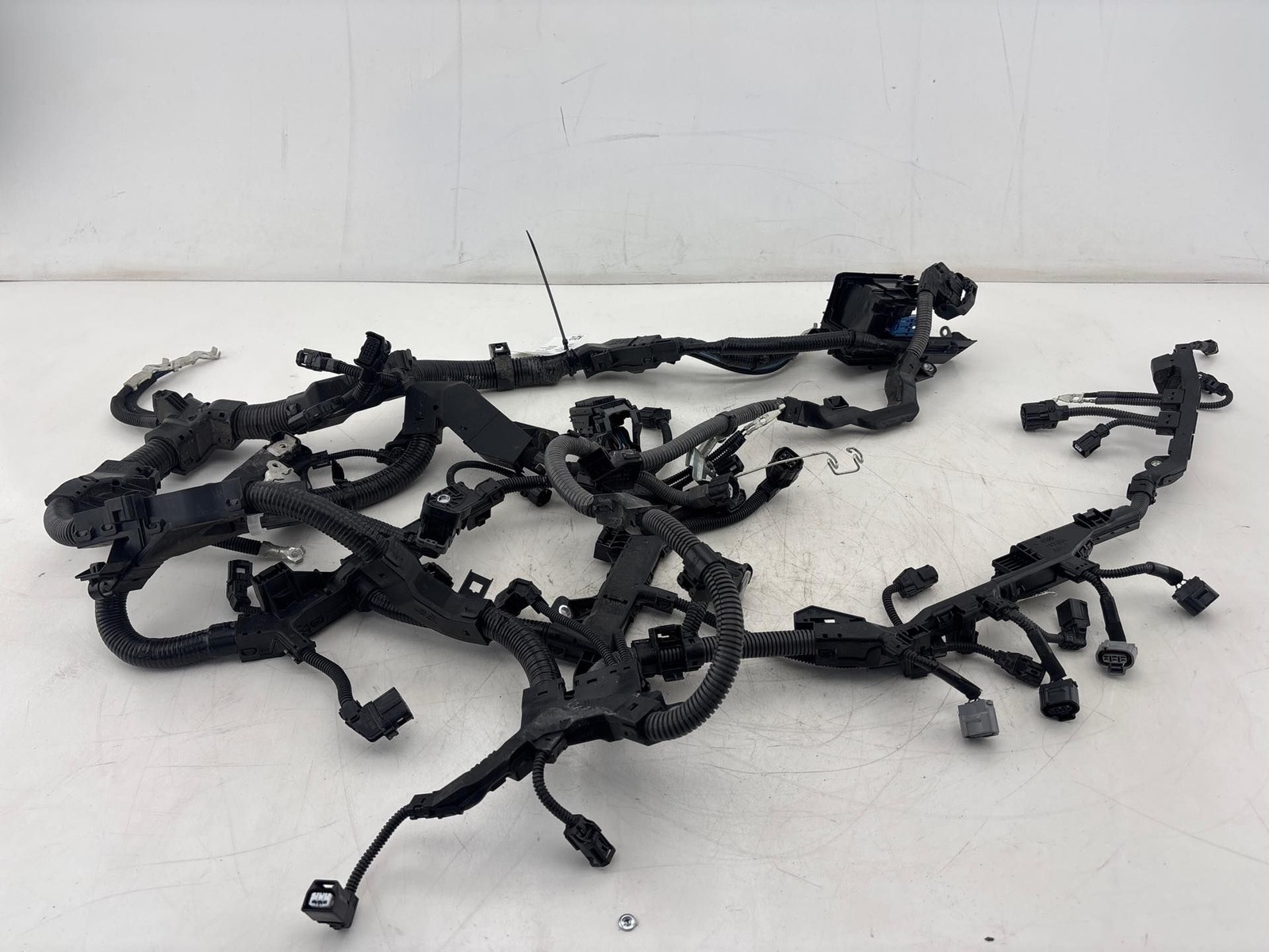 2025 Toyota Sienna 2.5l AWD Engine Motor Wire Wiring Harness OEM