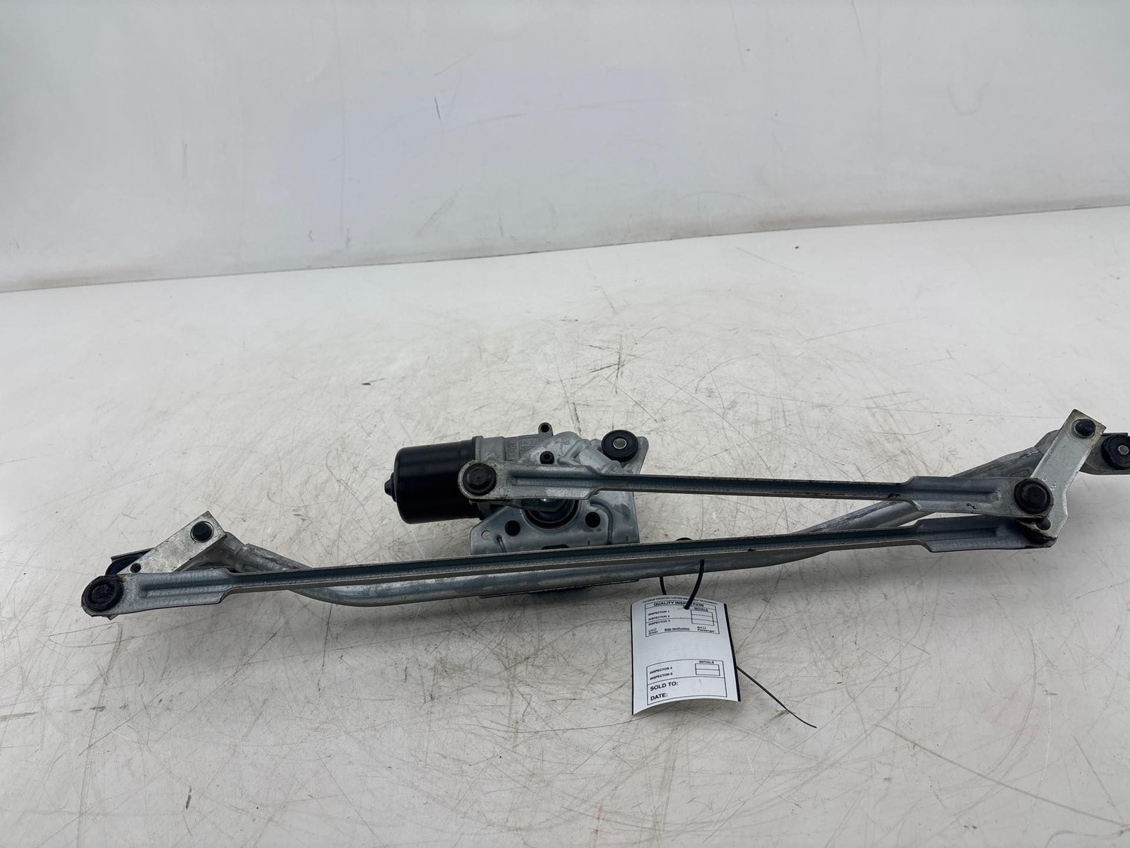 2015-2019 Chevrolet Silverado 2500 Windshield Wiper Linkage & Motor OEM