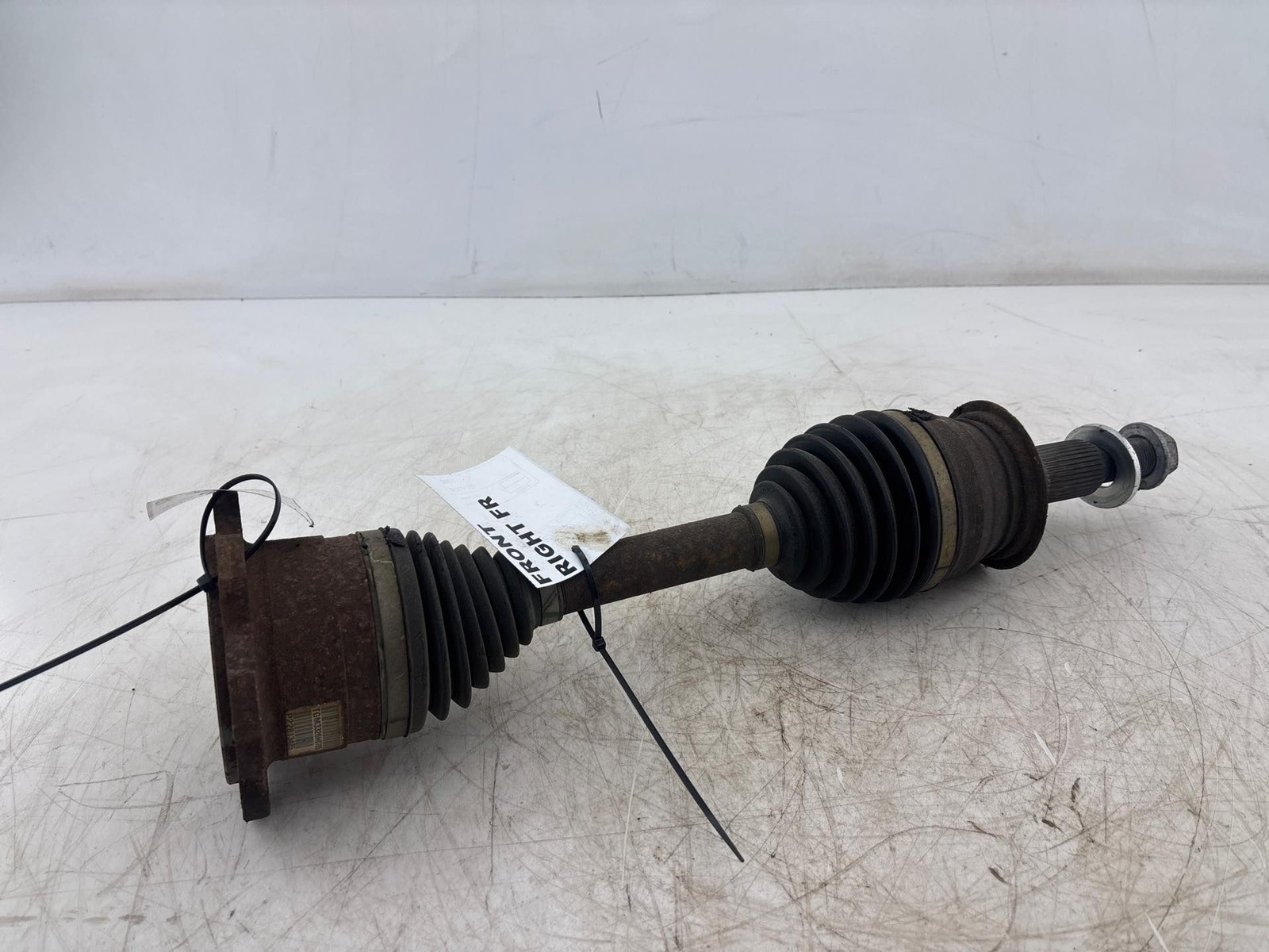 2015-2019 Chevrolet Silverado 2500/ 3500 Front Right CV Axle Assembly OEM