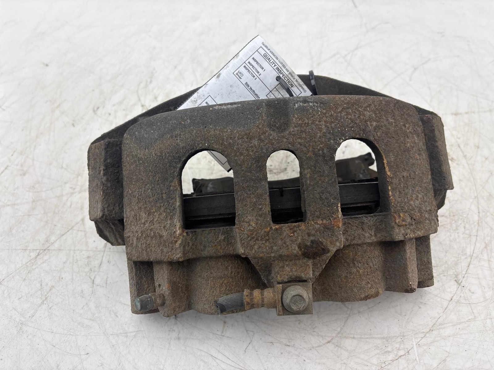 2015-2019 Chevrolet Silverado 2500/ 3500 Rear Right Brake Caliper Assembly OEM
