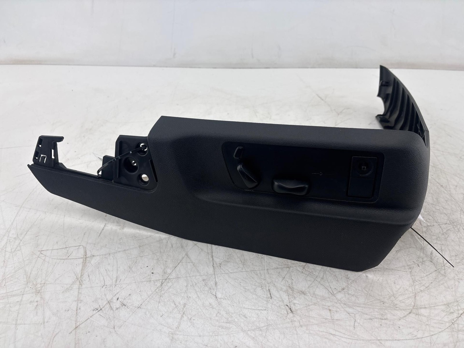 03-10 Porsche Cayenne Front Right Lower Seat Trim Bezel W/ Control Switch OEM