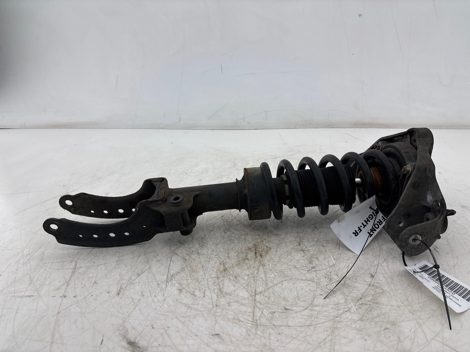 2008 - 2010 Porsche Cayenne Front Right Suspension Shock Strut Absorber OEM