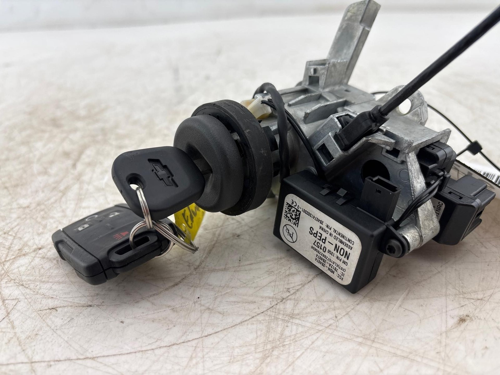 2017-2019 Chevrolet Silverado 2500 Ignition Switch Lock Cylinder Assembly OEM