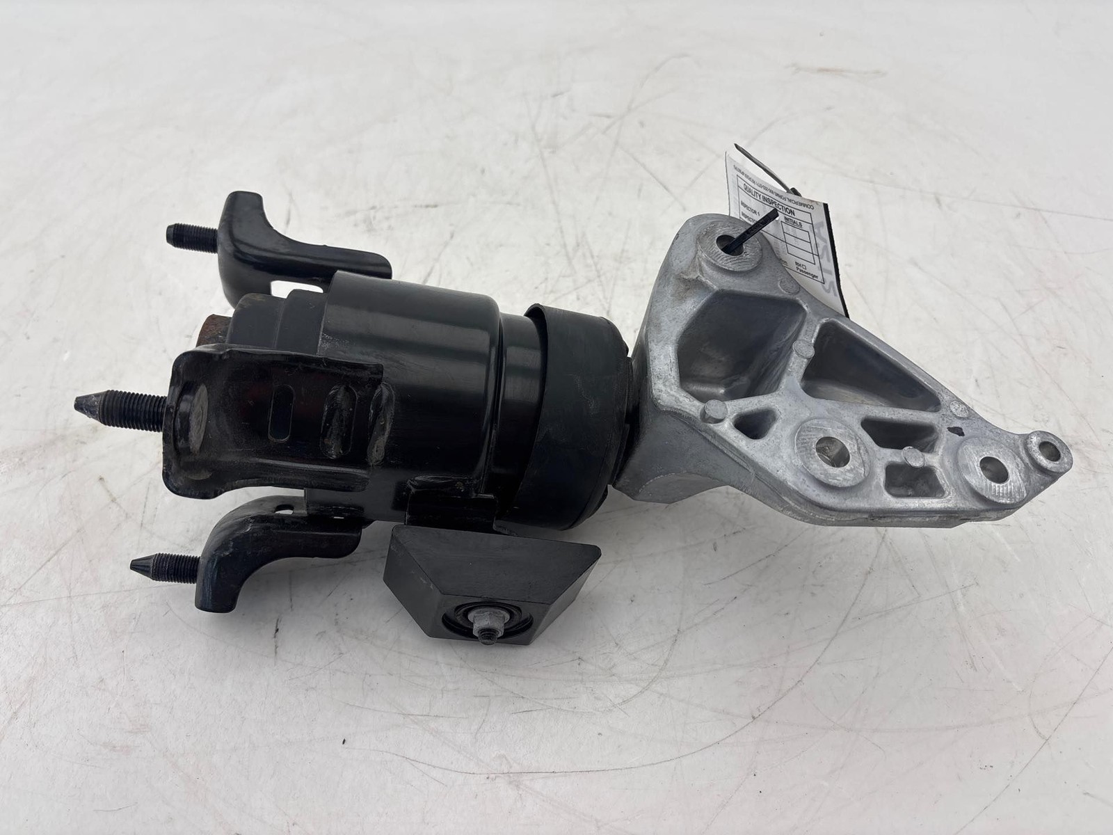 21-25 Toyota Sienna 2.5l AWD Front Engine Mount & Bracket OEM