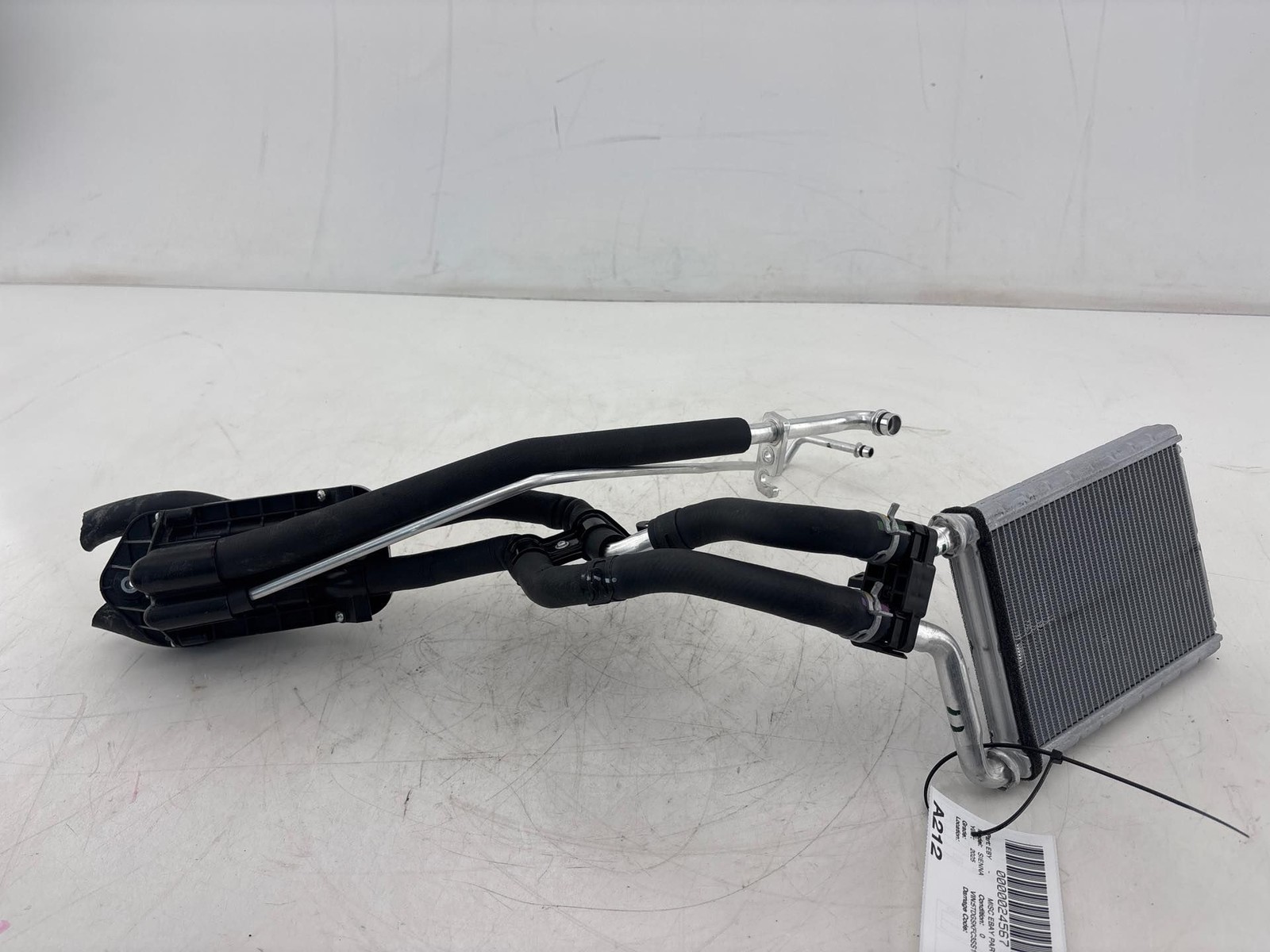 2025 Toyota Sienna 2.5l AWD Evaporator Core OEM