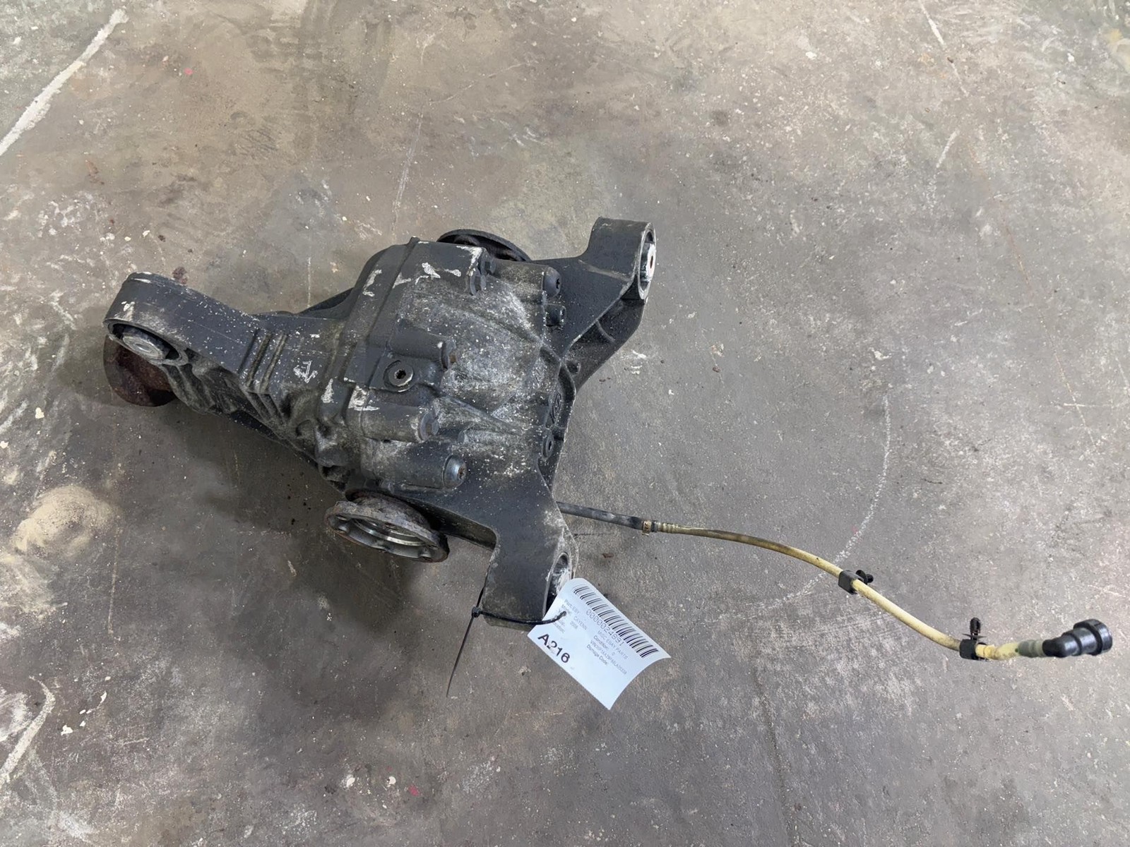2008 - 2010 Porsche Cayenne 3.6L Rear Axle Differential Carrier OEM