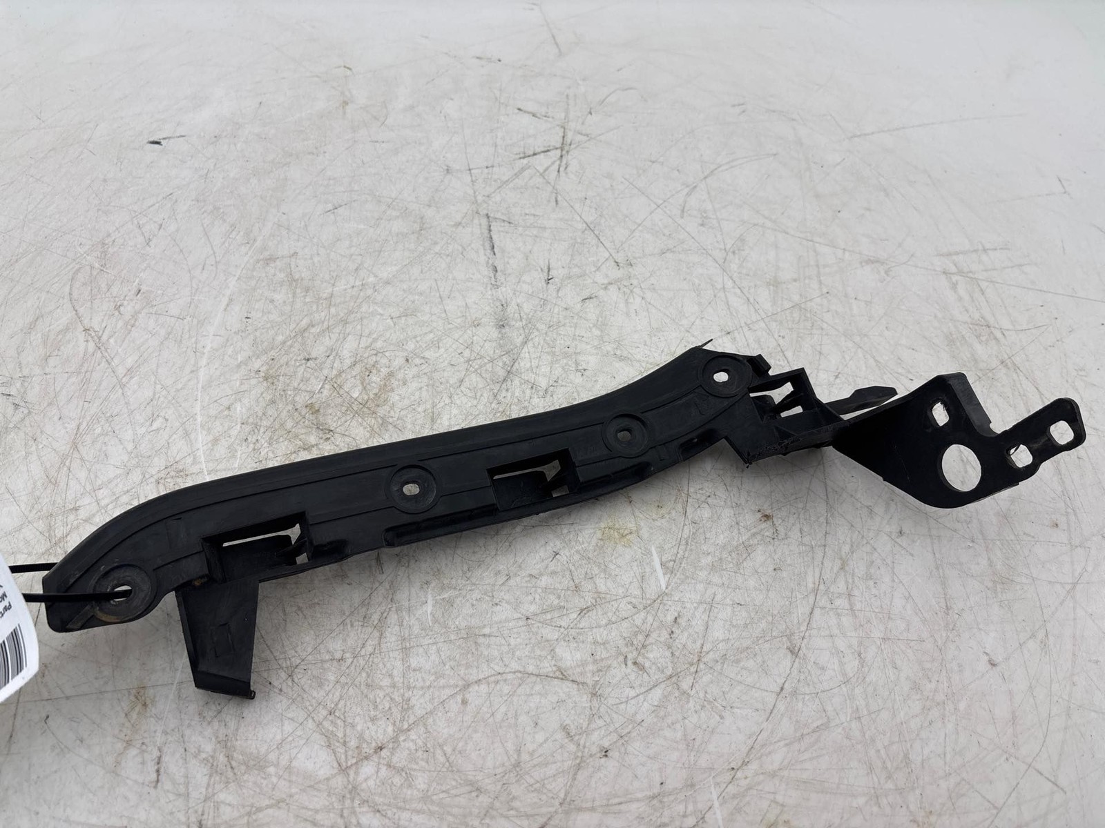 2008 - 2010 Porsche Cayenne Front Left Side Bumper Mount Bracket OEM