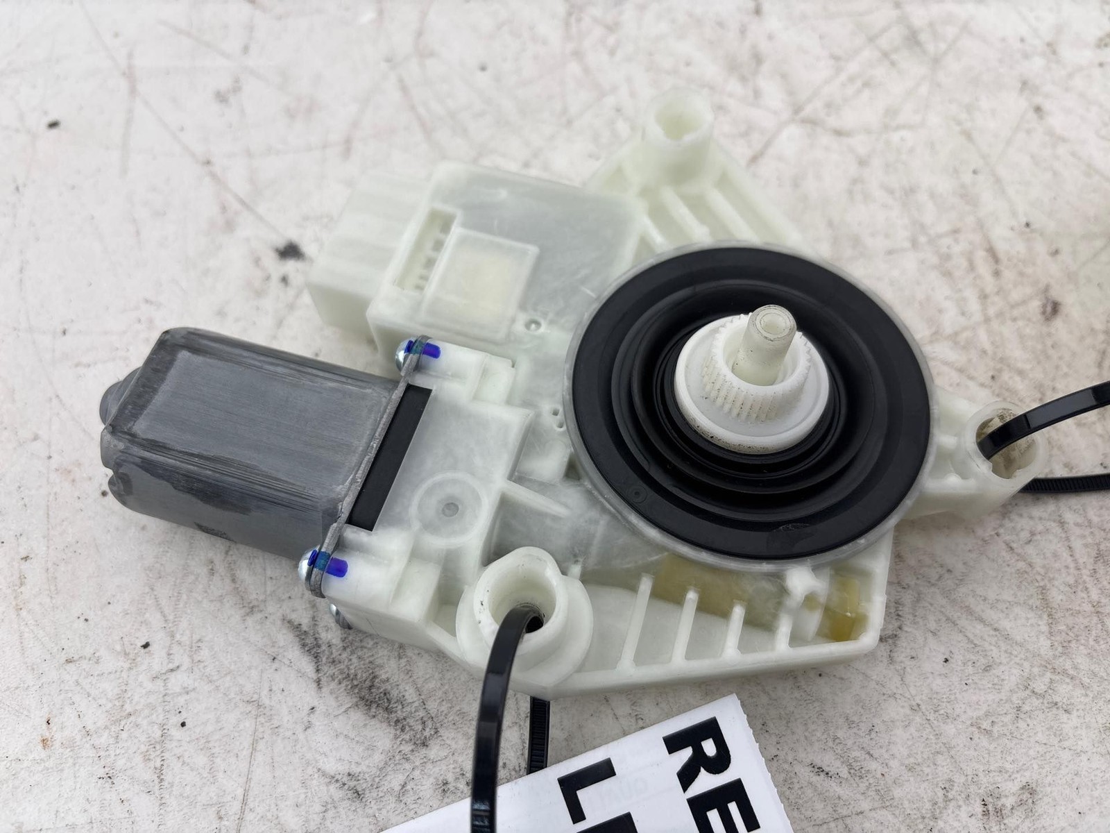 2019-2021 Volkswagen Golf GTI Rear Left Door Window Motor OEM