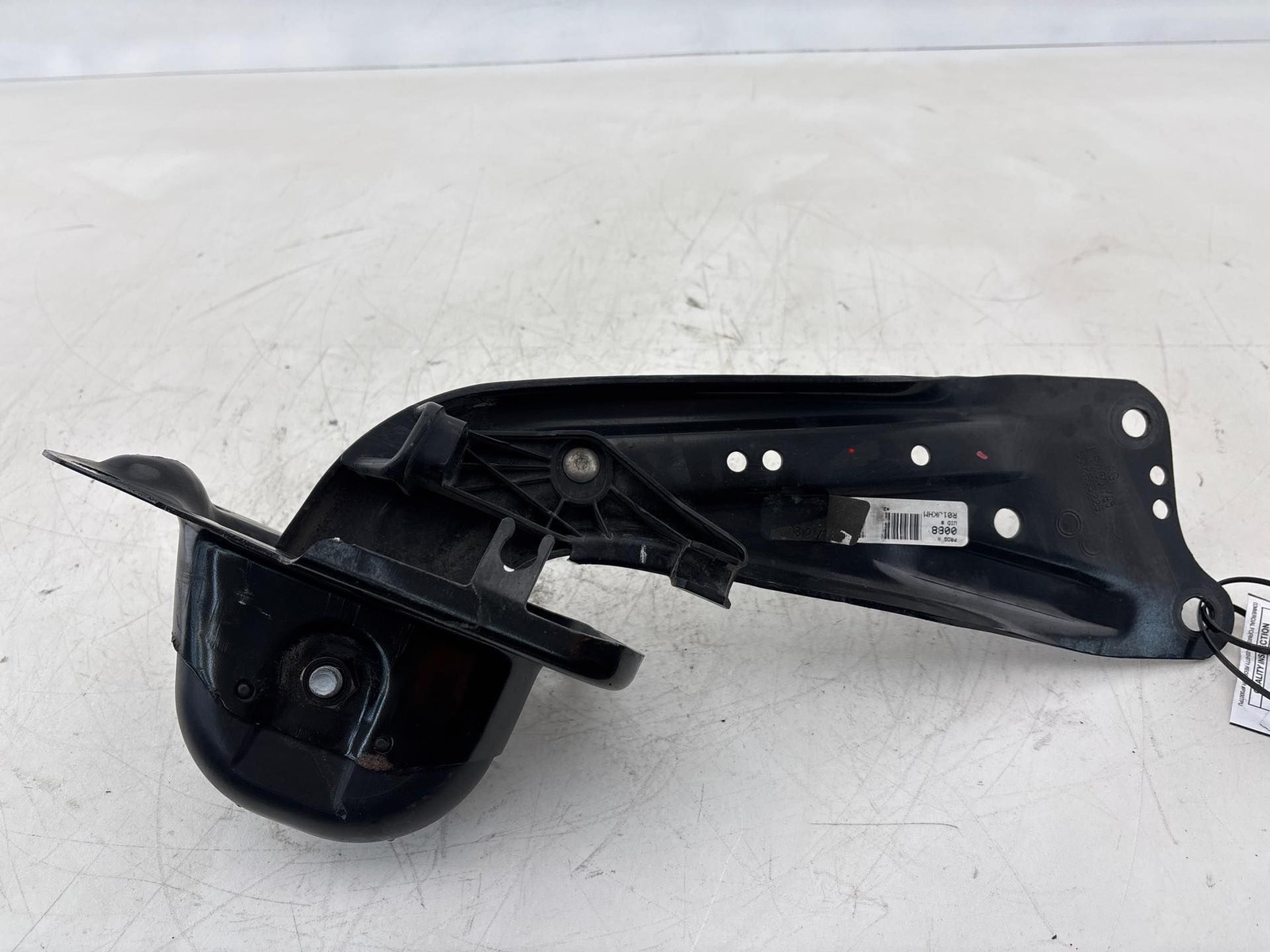 2015-2021 Volkswagen Golf GTI Rear Left Trailing Control Arm OEM