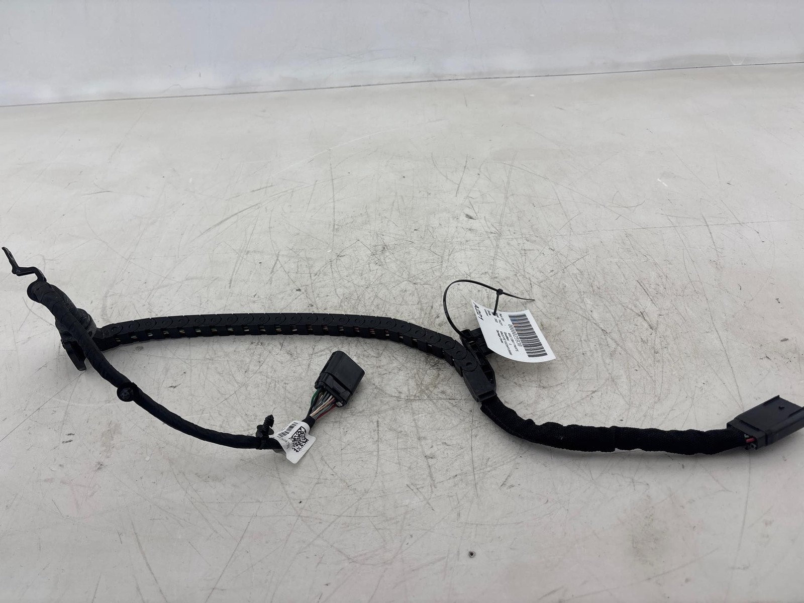 2018 - 2025 Chrysler Pacifica Rear Left Sliding Door Wire Wiring Harness OEM