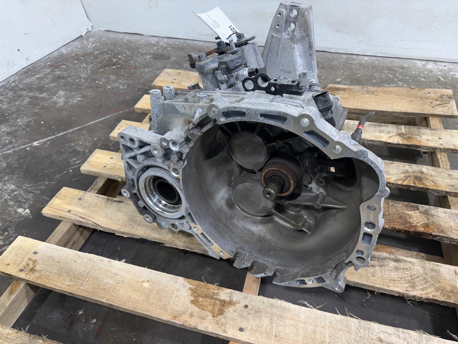 2020 - 2022 Chrysler Pacifica FWD 3.6L Automatic Transmission 75K Miles OEM