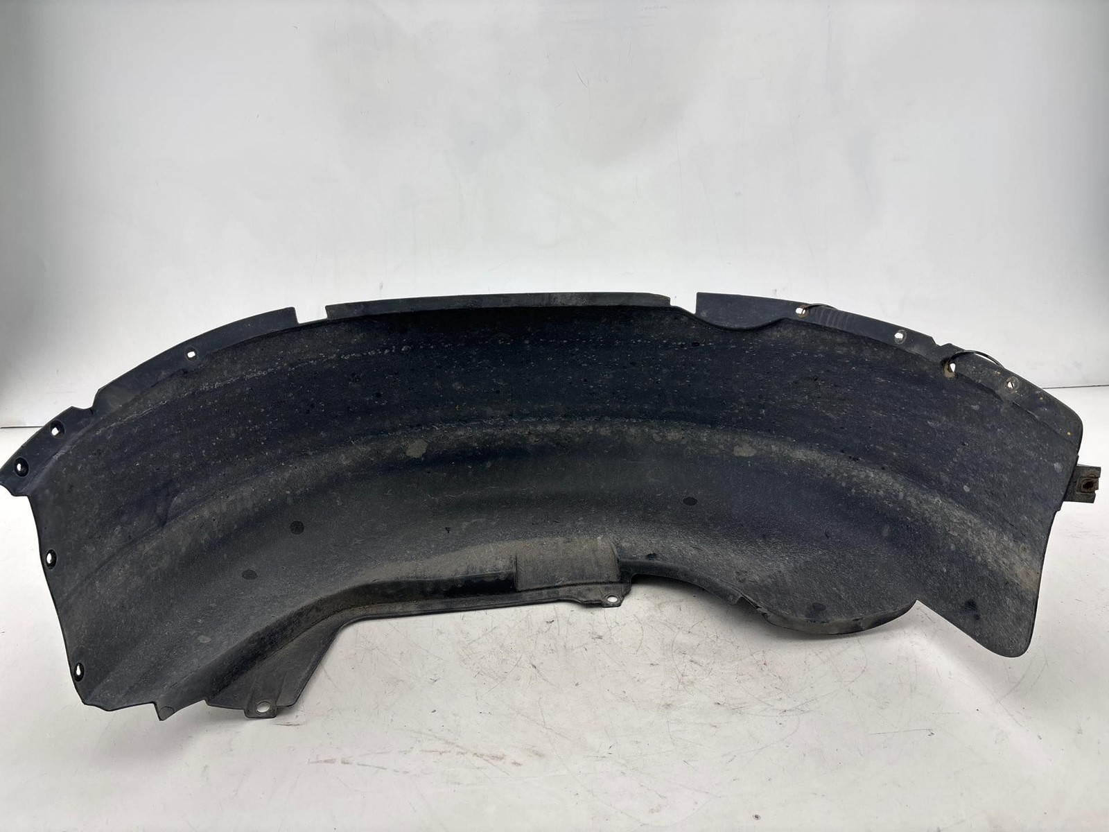 2013 - 2017 GMC Acadia Rear Left Side Quarter Inner Liner Splash Shield OEM