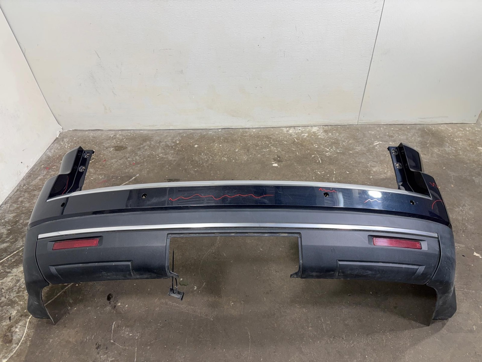 2013 - 2017 GMC Acadia Rear Bumper Cover Assembly OEM