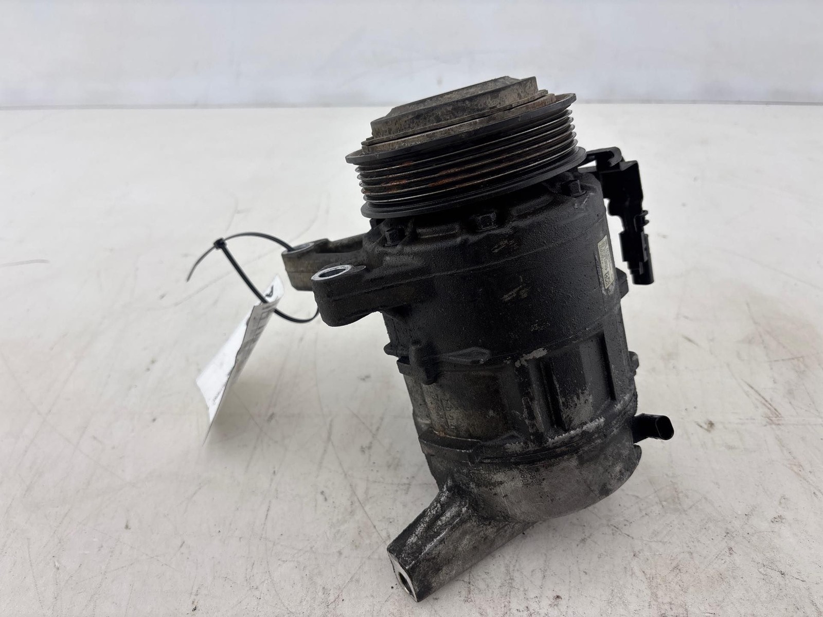 2013 - 2017 GMC Acadia 3.6L A/C Air Compressor OEM
