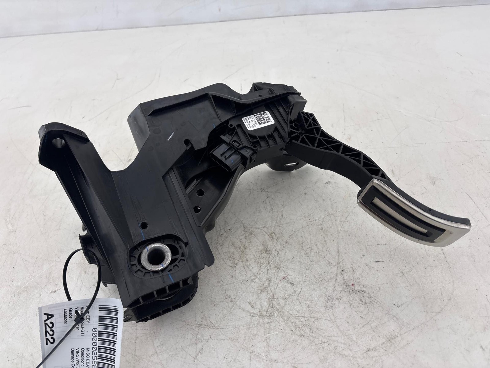 2018-2021 Volkswagen Golf GTI Gas Pedal Accelerator OEM