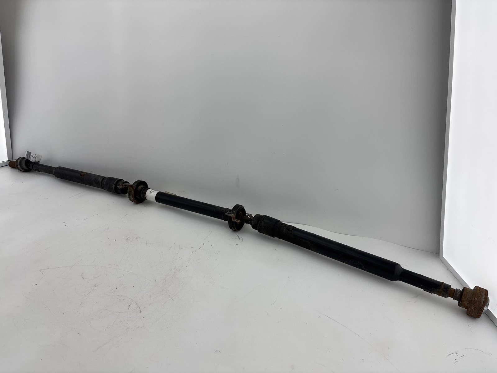 2019-2023 Jeep Cherokee Rear Drive Shaft Driveshaft 52123612Af Oem