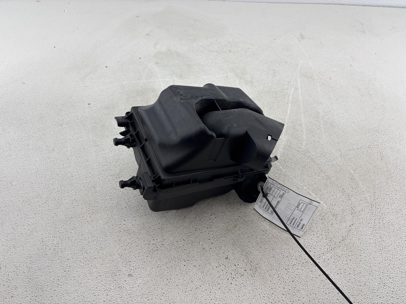 2013-2019 Nissan Sentra 1.8L Air Cleaner Box Assembly OEM 16500-3RC2A