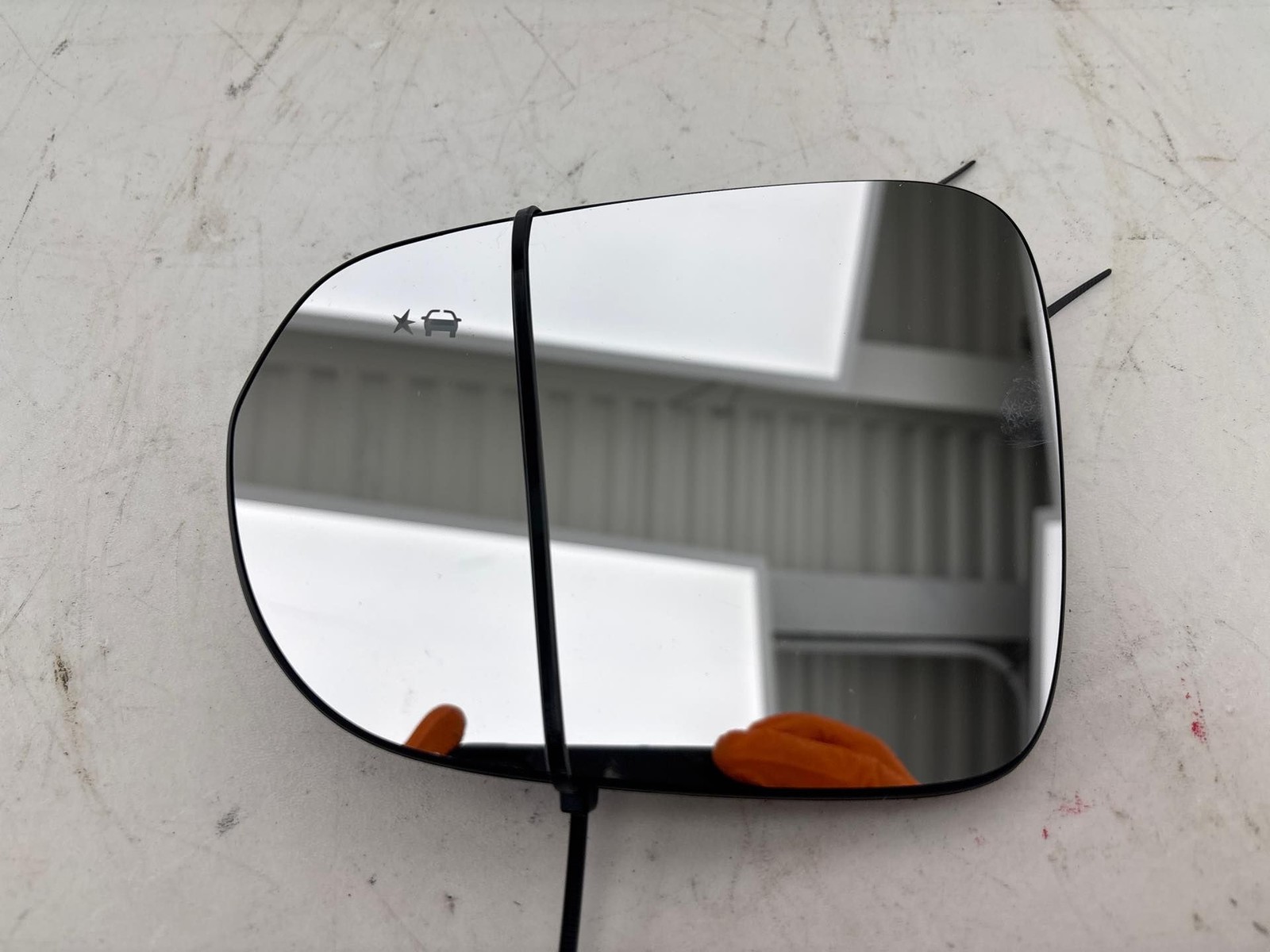 2021-2025 Chevrolet Trailblazer Front Left Door View Mirror Glass OEM